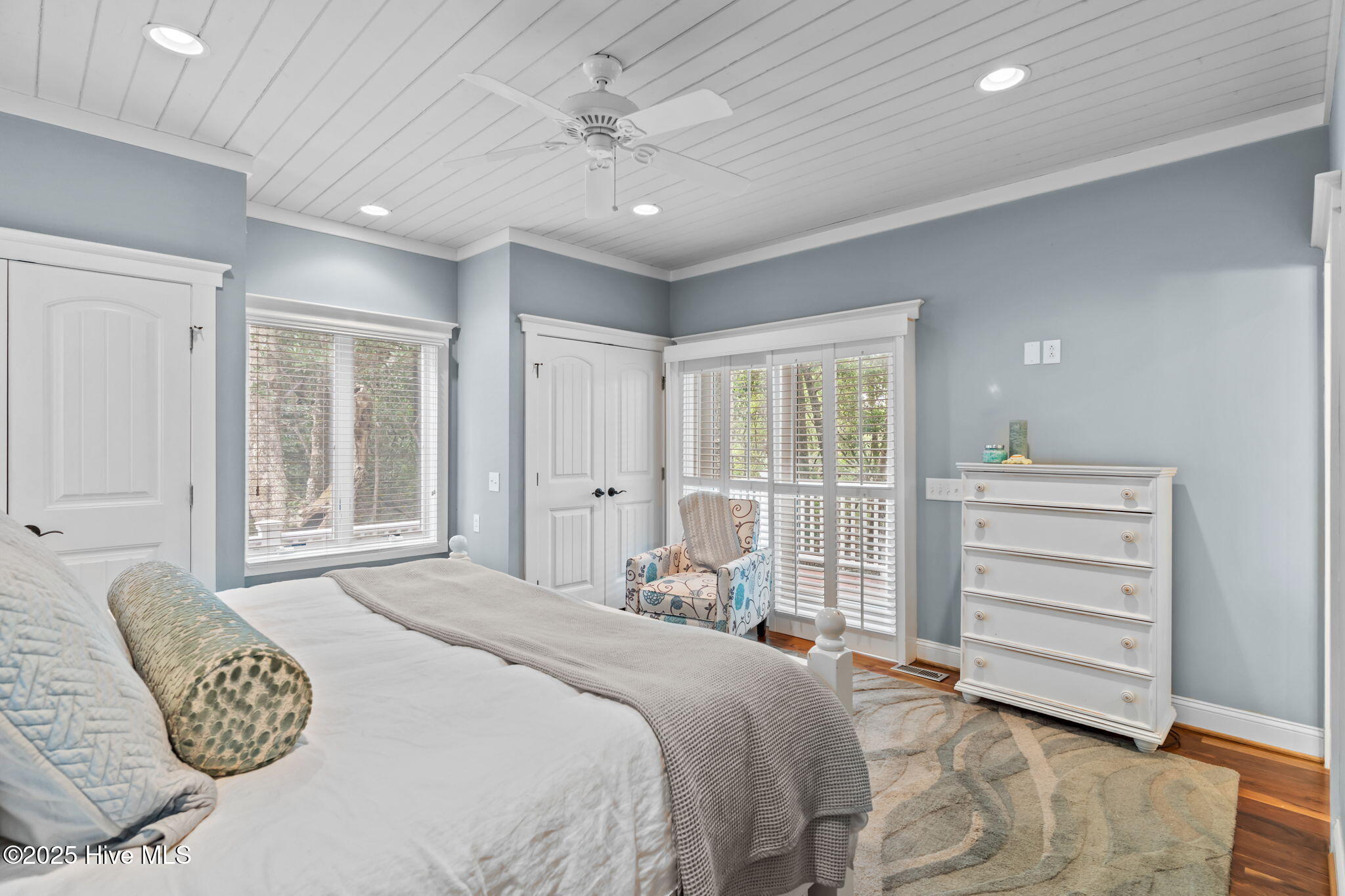 100526734 | Photo 17