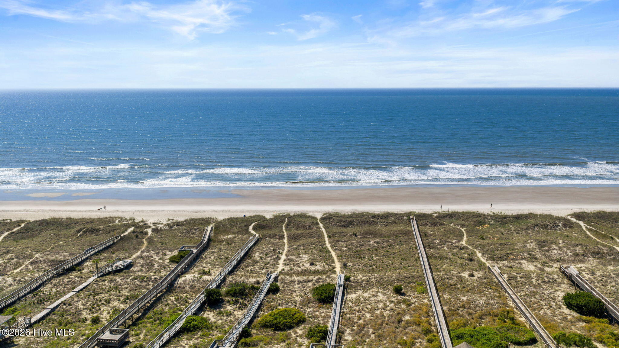 100568335 | Photo 36