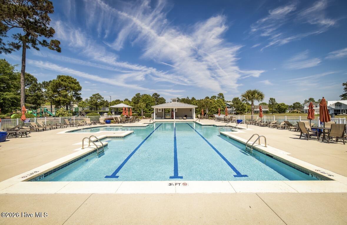 100567663 | Photo 42