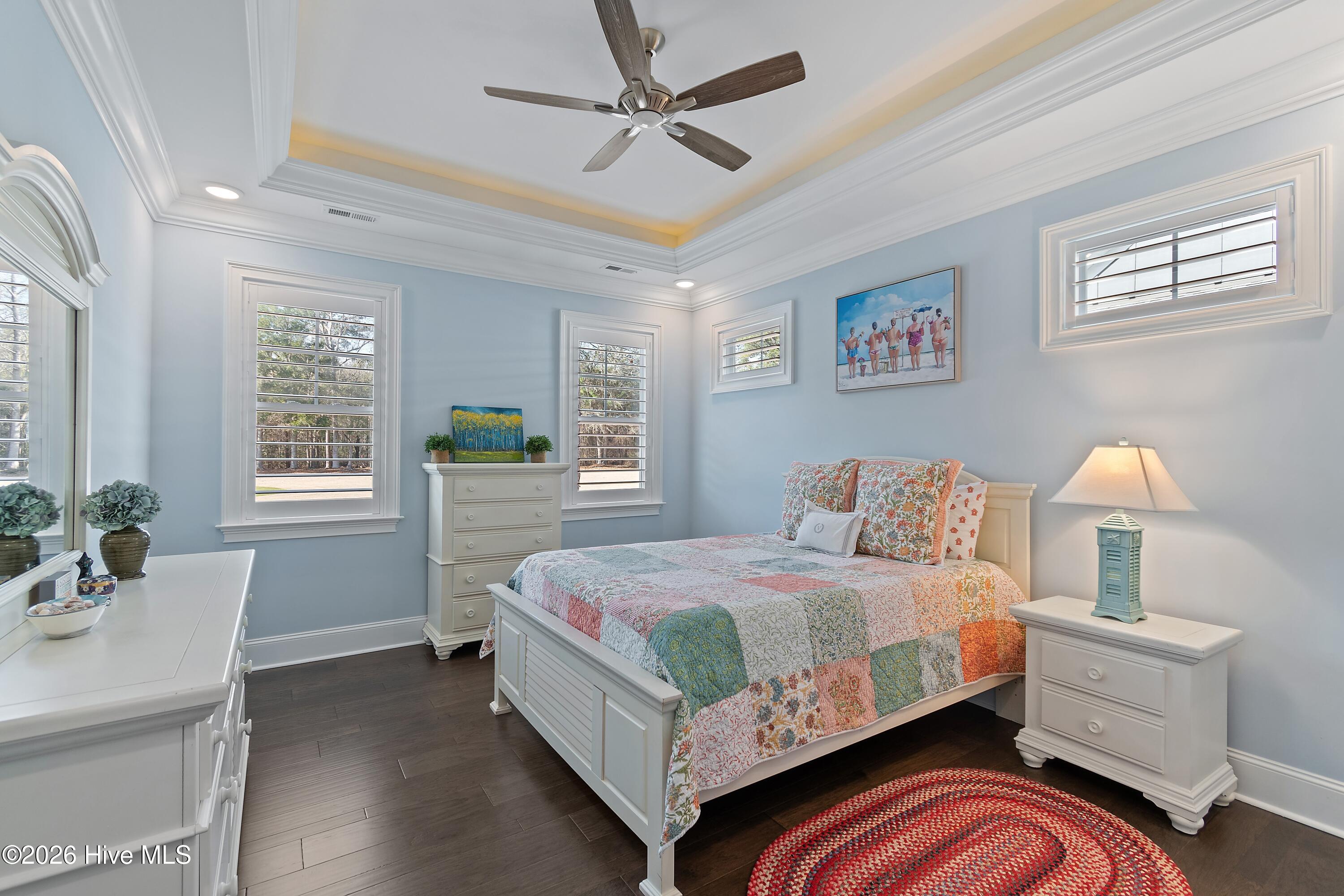 100552502 | Photo 36