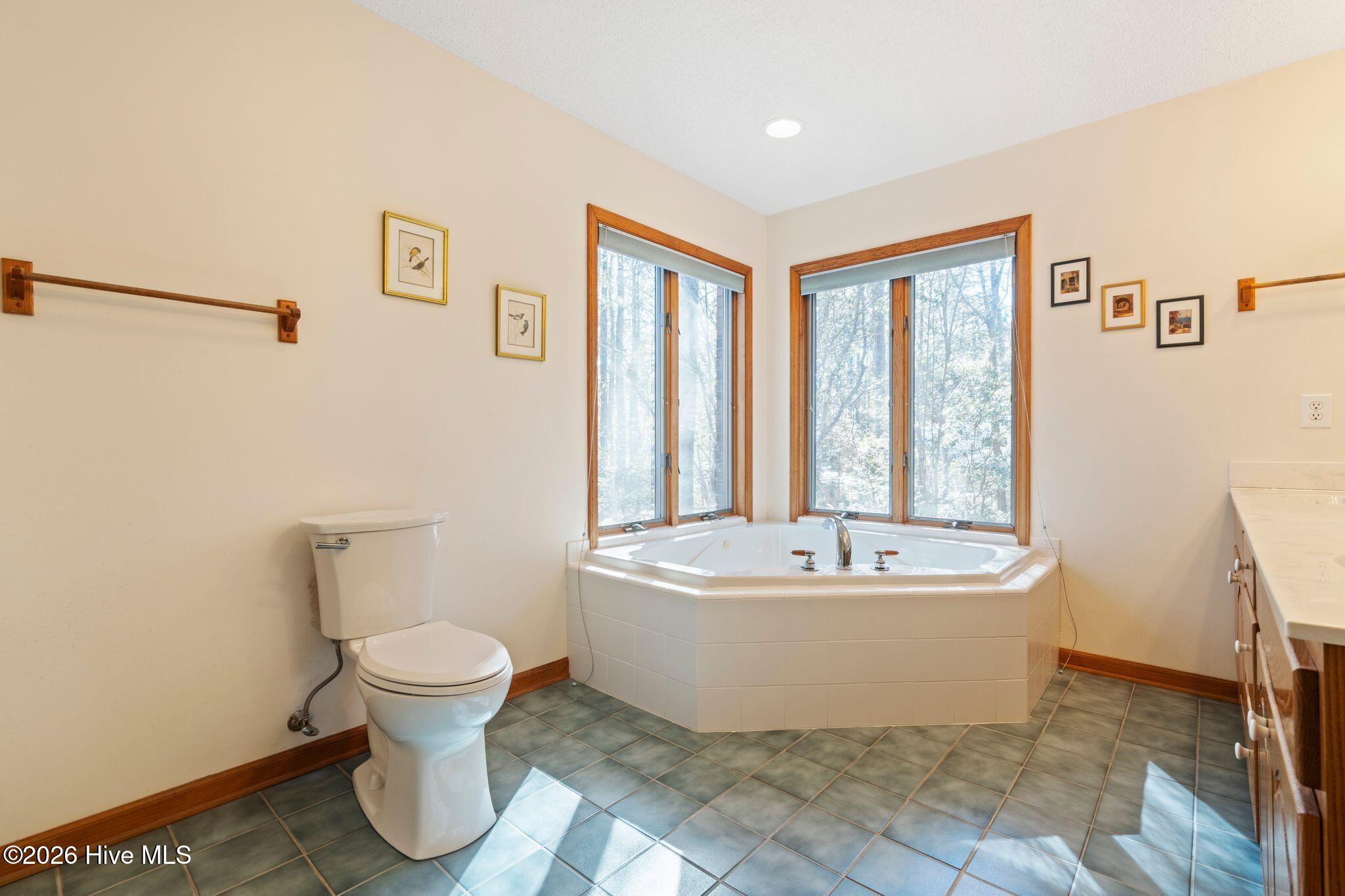 100552539 | Photo 54