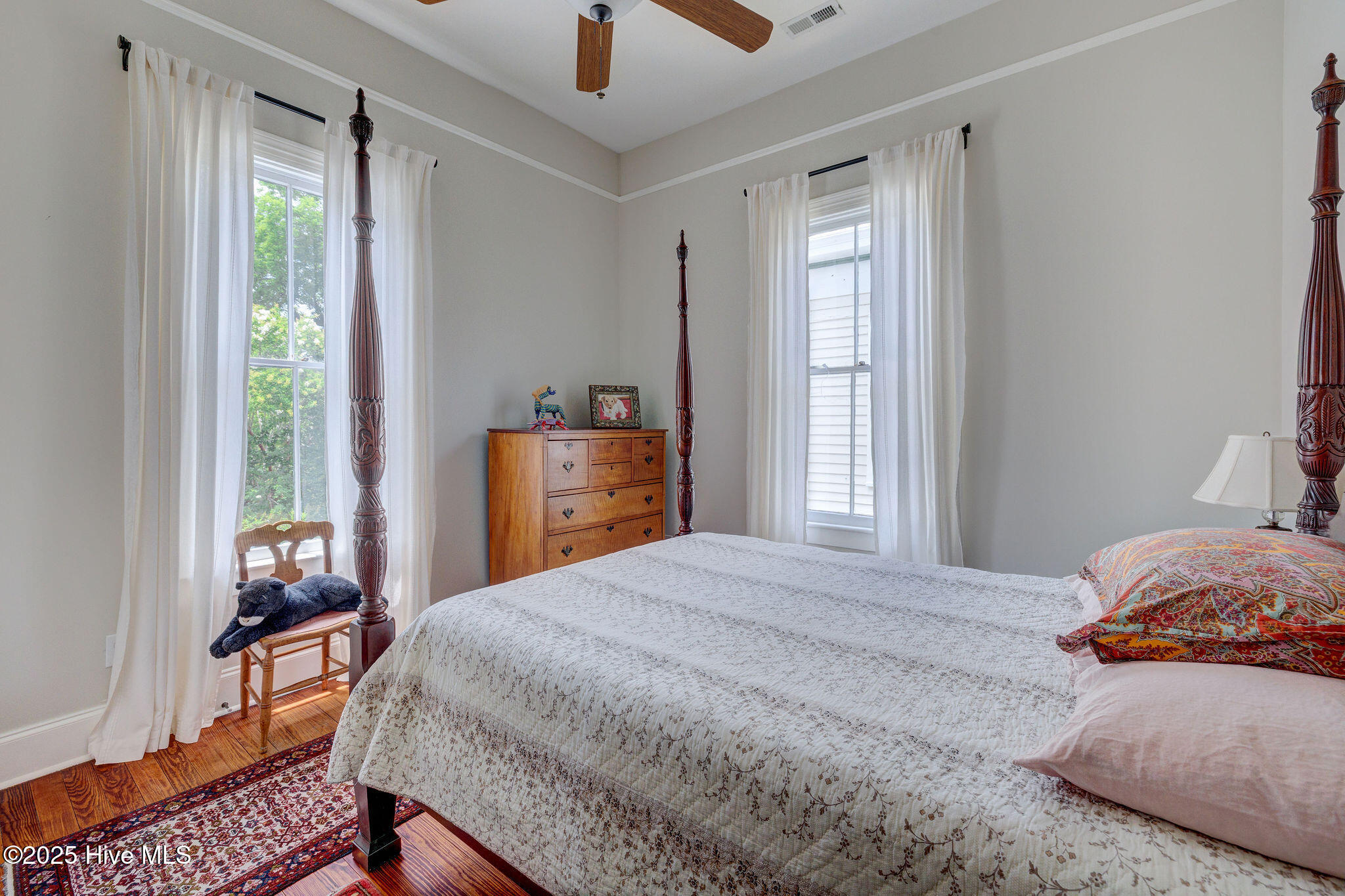 100515844 | Photo 28