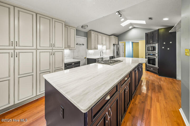 9314 Doris Drive,Oriental