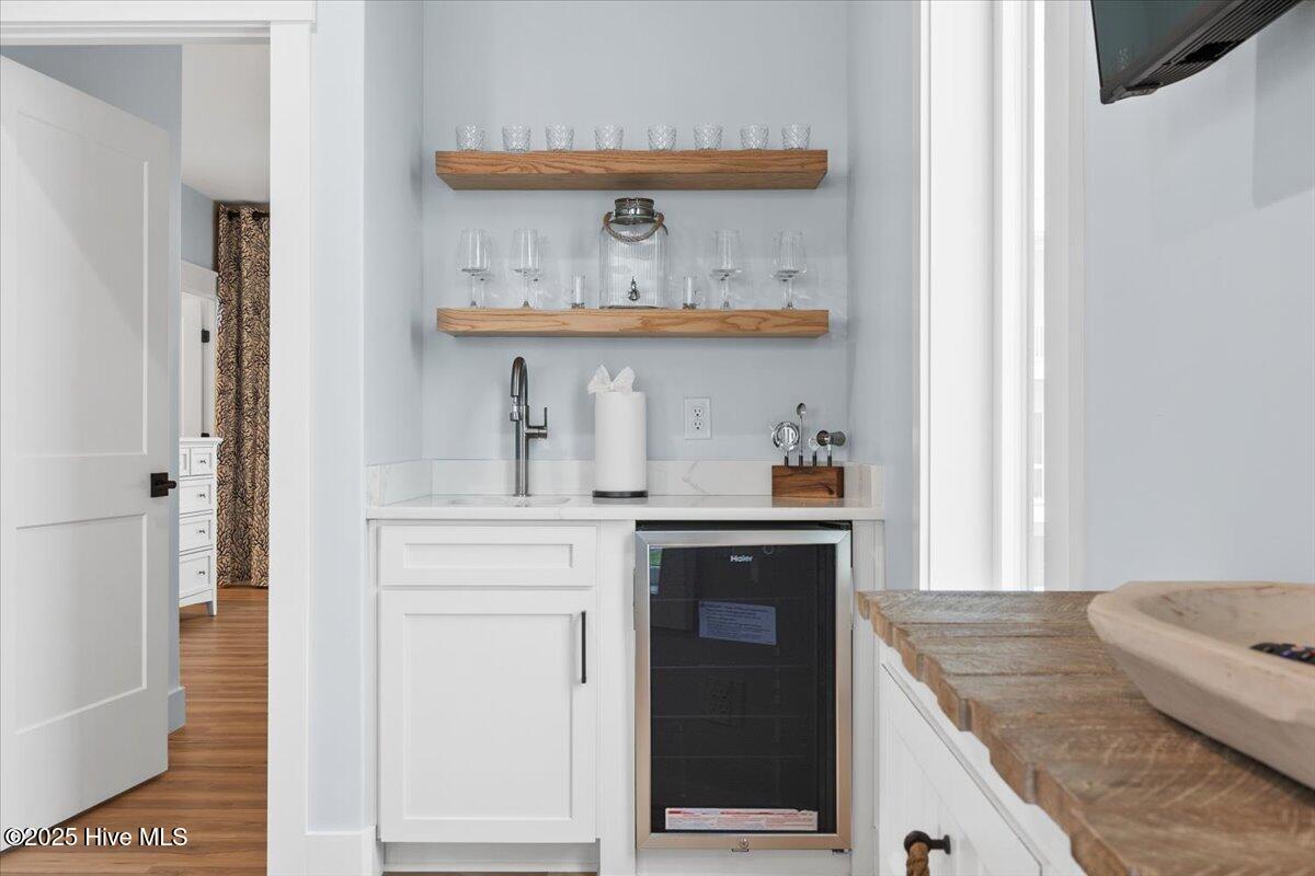 100526608 | Photo 51