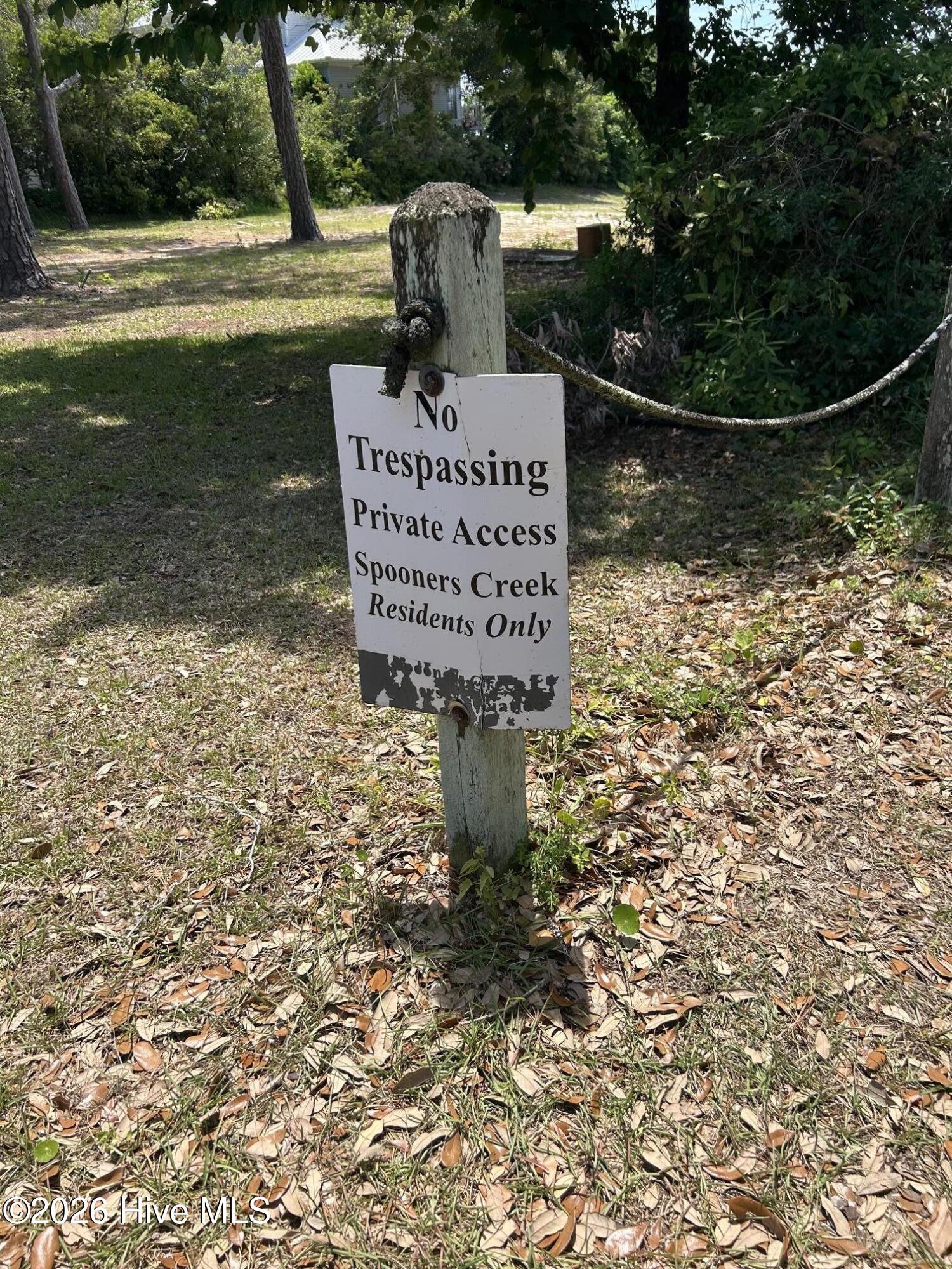 218 Lands End Road,Morehead City