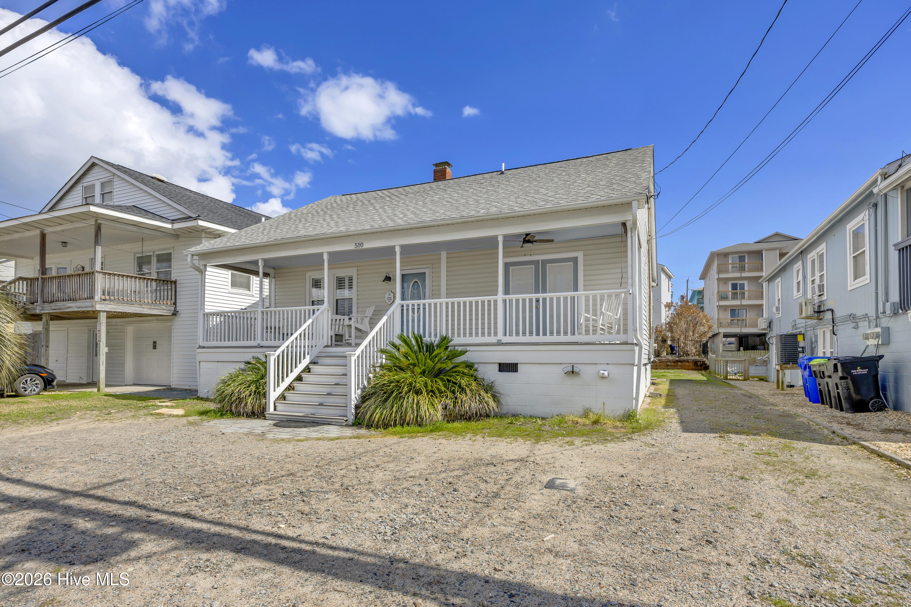 100559910 | Photo 66