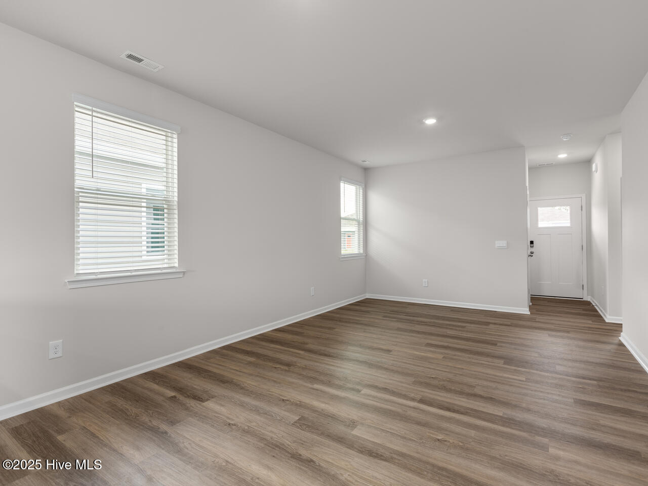 Landward123LRDRHL33A1022CR2-005-002-1280