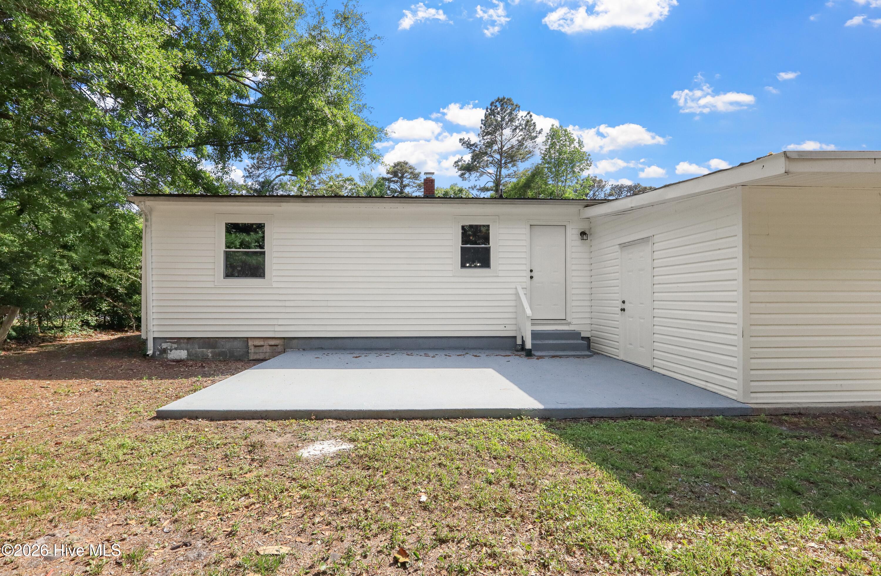 100569517 | Photo 47