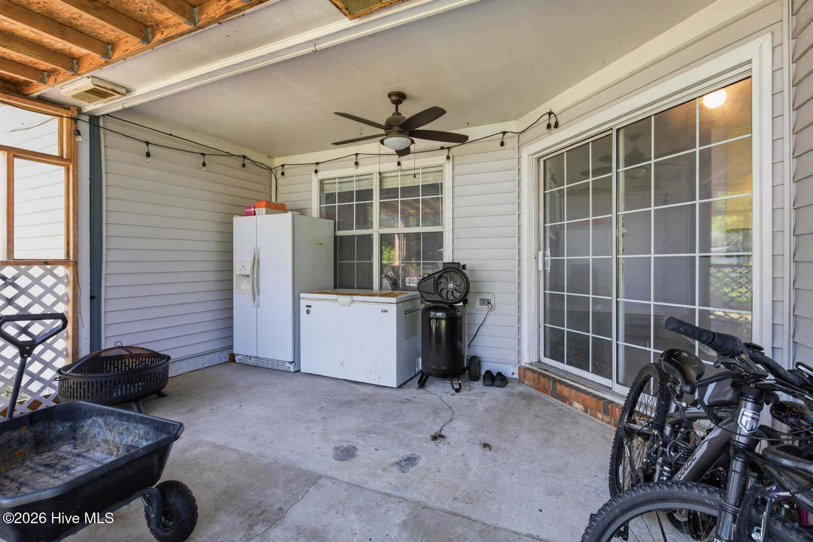 2619 Idlebrook Circle,Midway Park