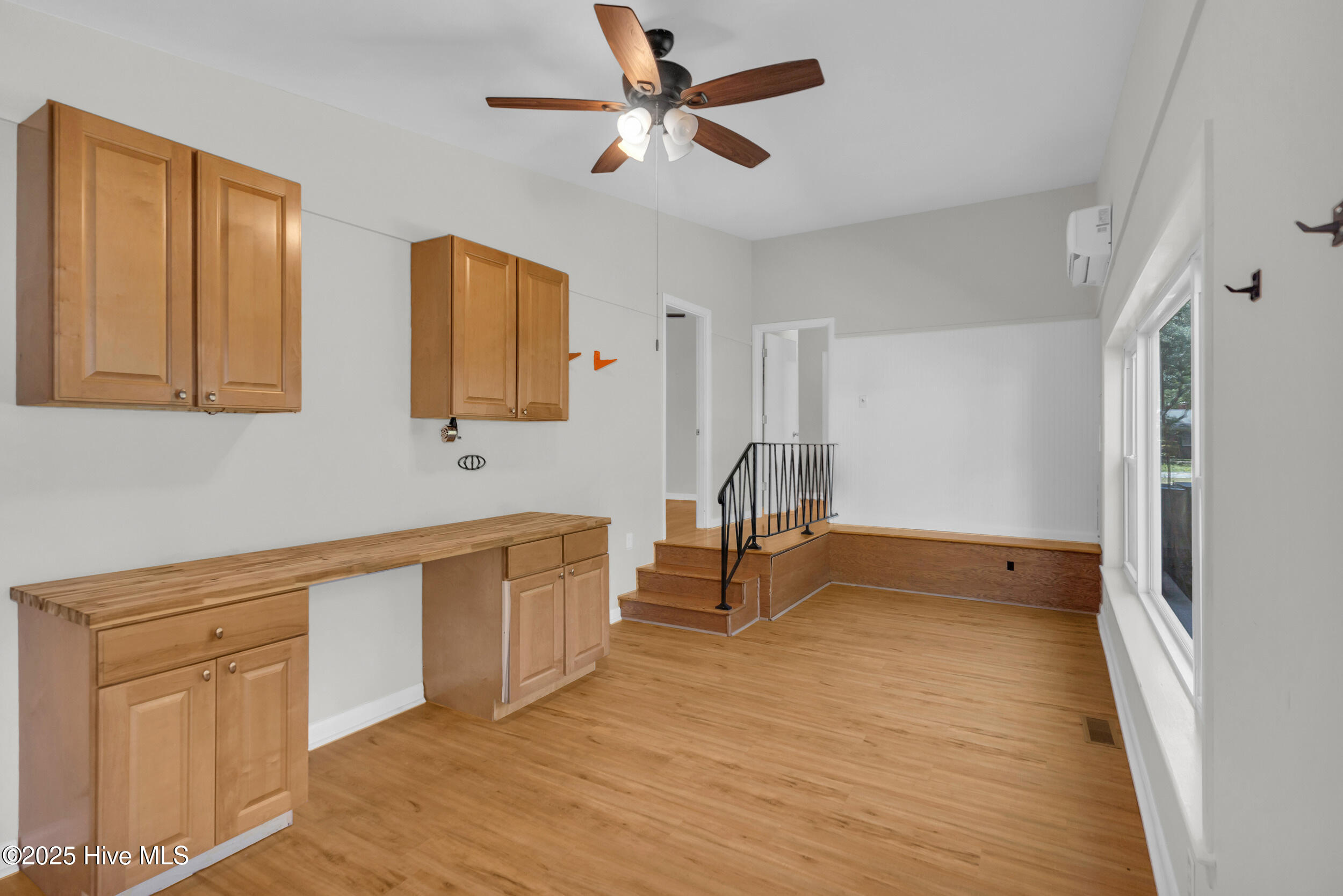 100532133 | Photo 31