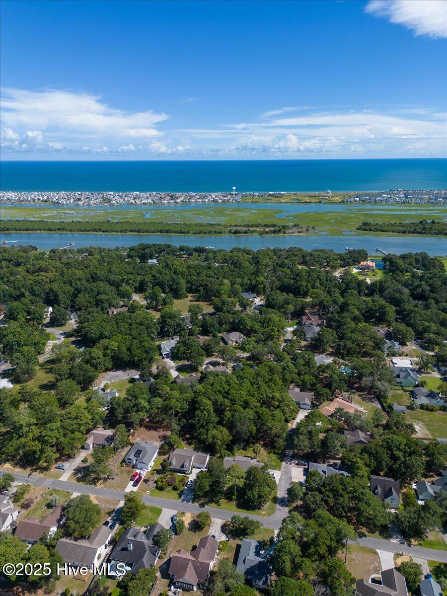 100525098 | Photo 50