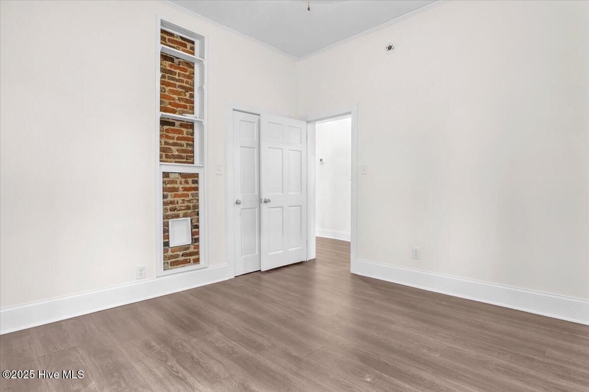 100525423 | Photo 36