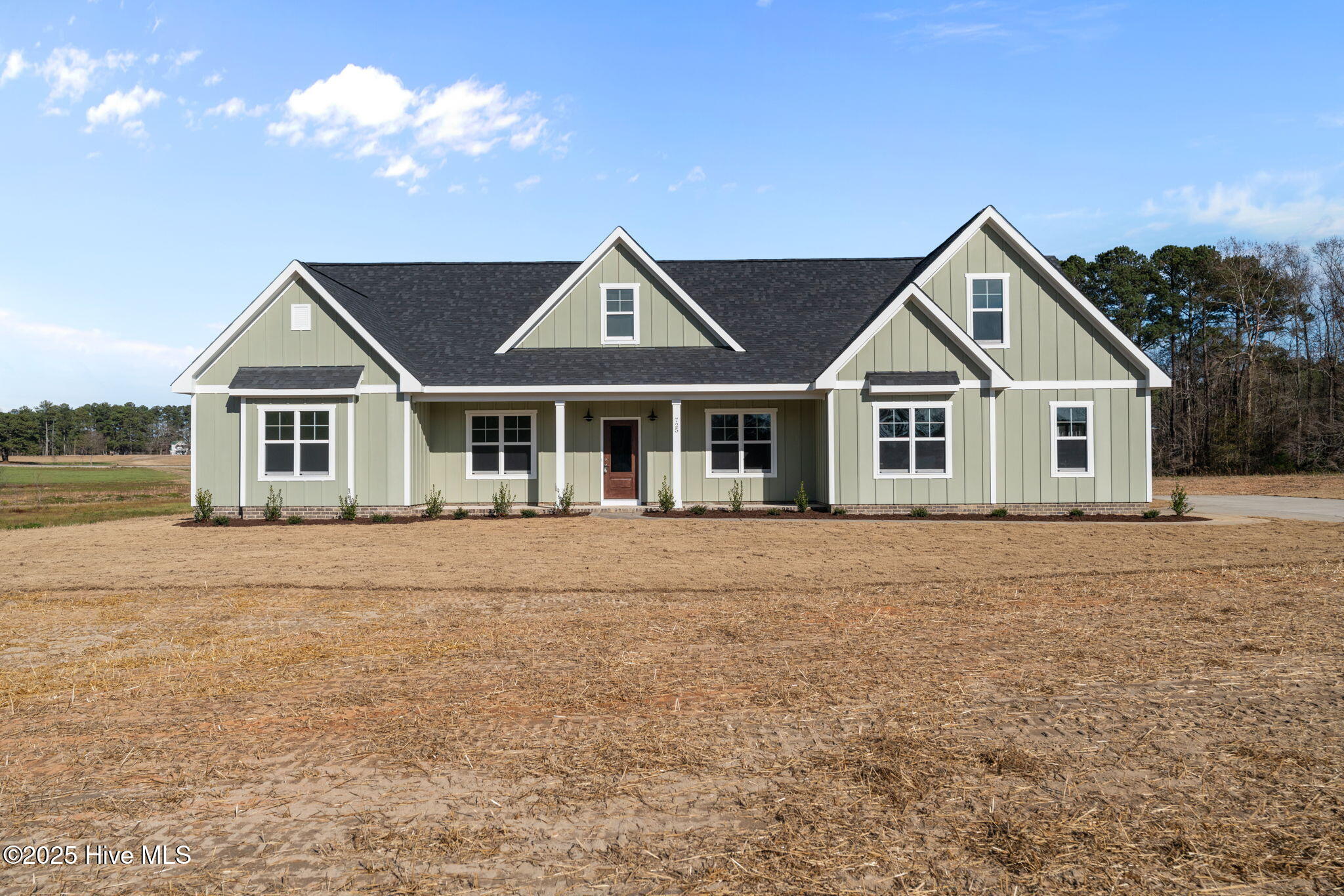 725 Peele Farm Lane