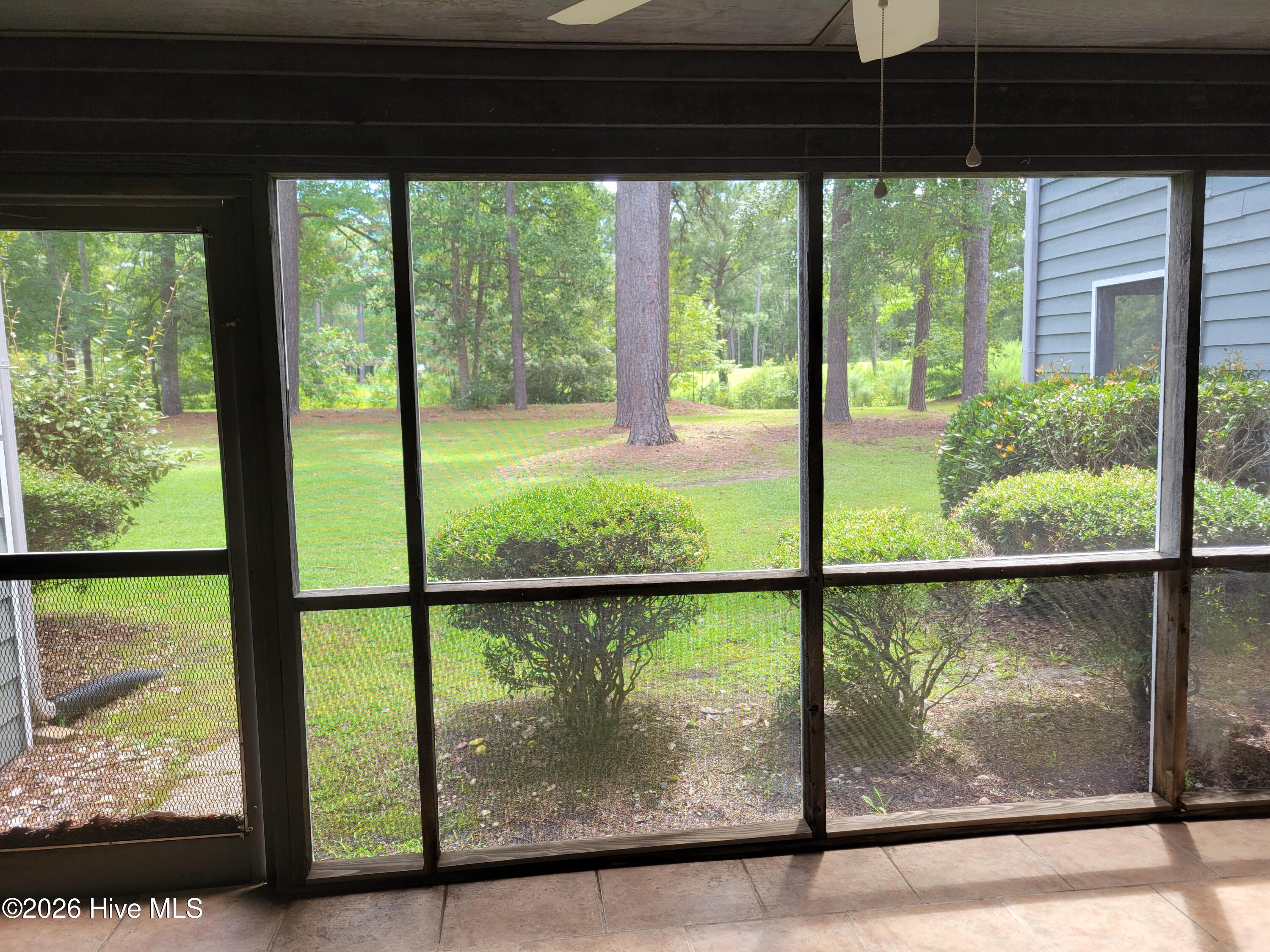 Undisclosed Address, Hampstead, NC, 28443