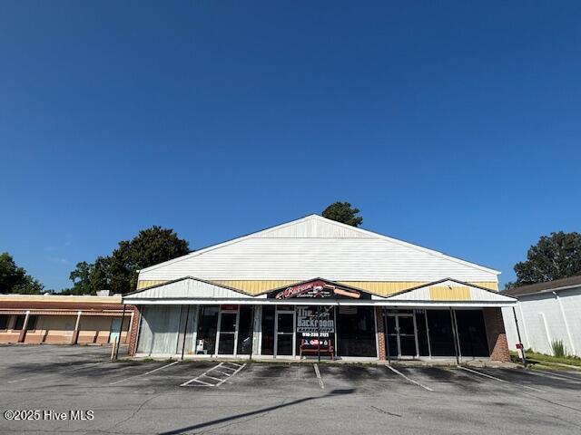 109 Henderson Drive UNIT 109-115, Jacksonville, NC, 28540