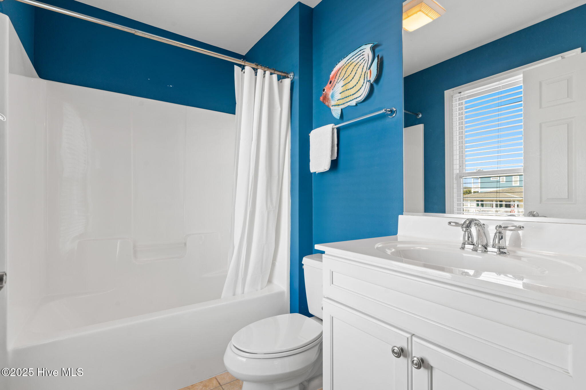 100542576 | Photo 59