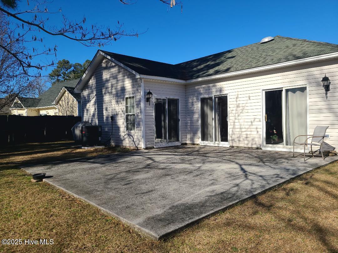 100545886 | Photo 34