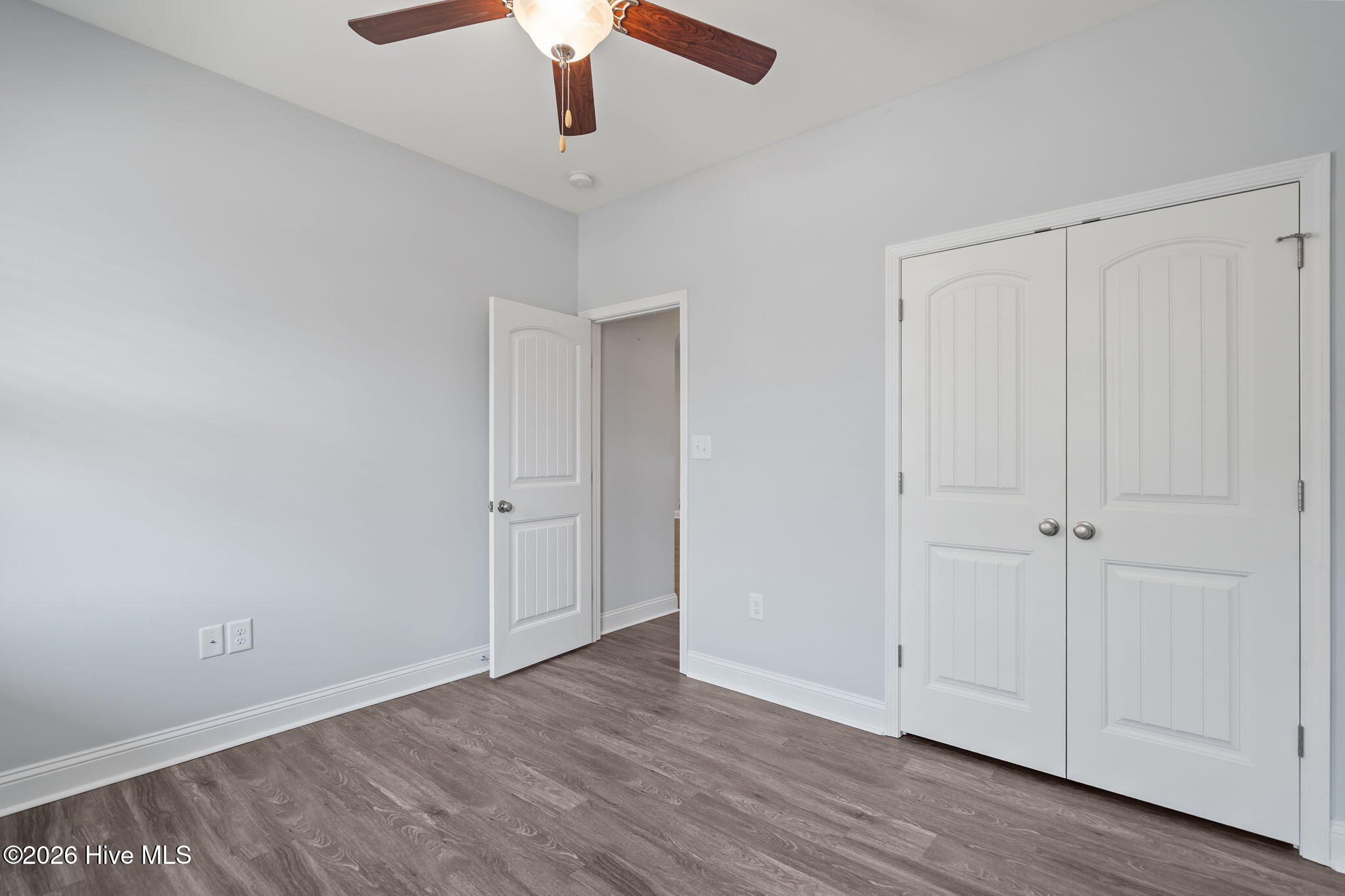 100563124 | Photo 19