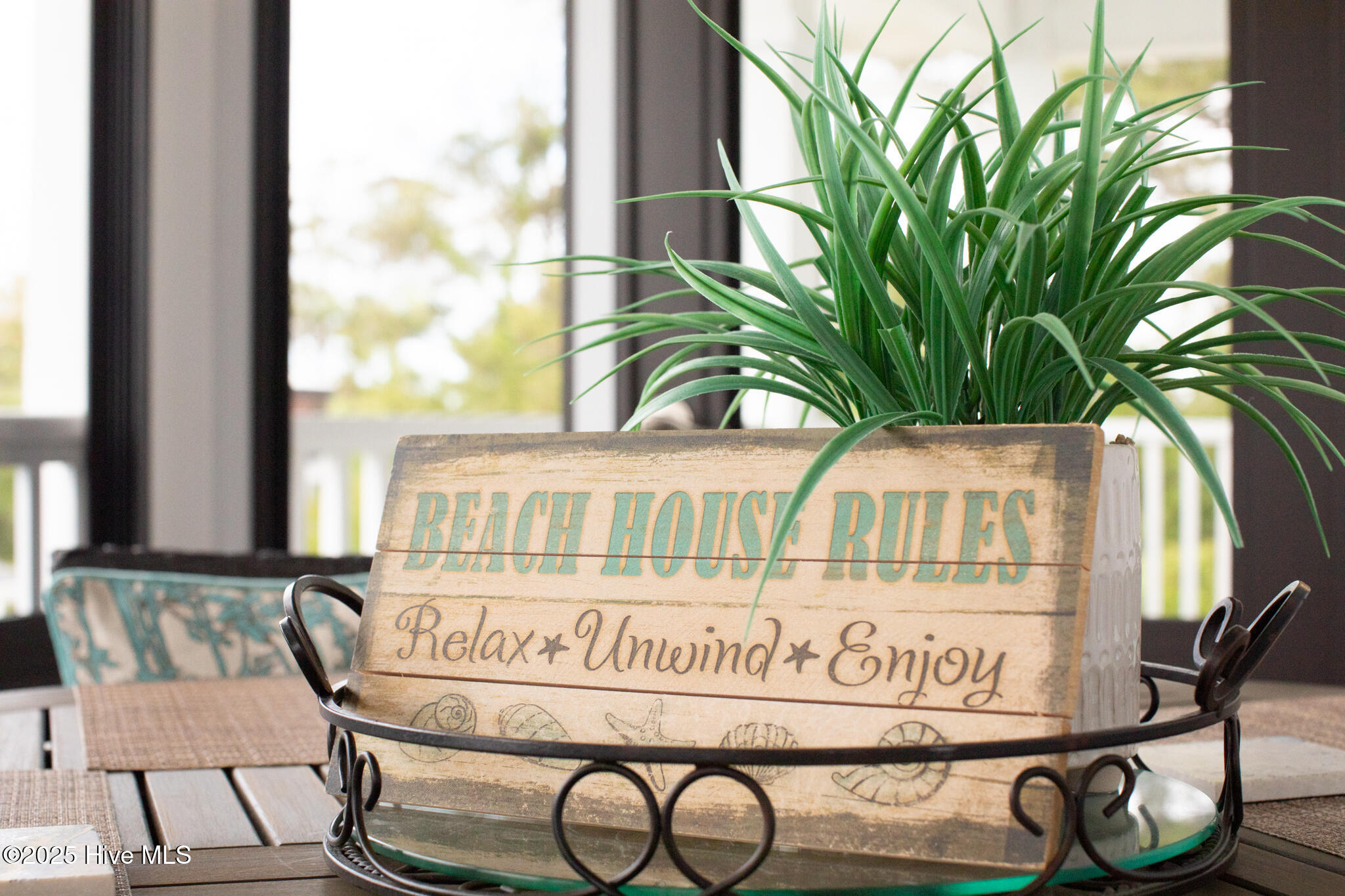 100507541 | Photo 43