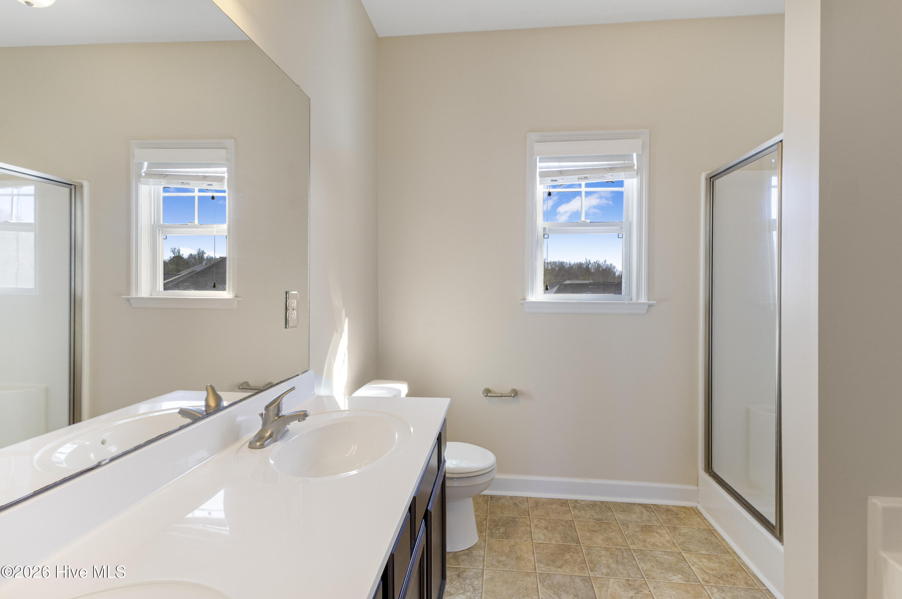 100552457 | Photo 17