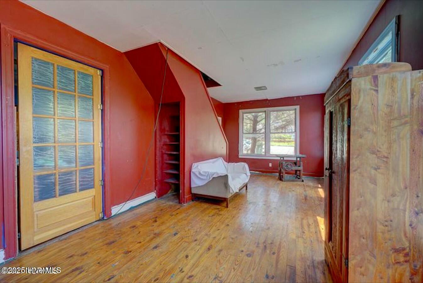 Shirley Johnson - MLS Number: 100490358