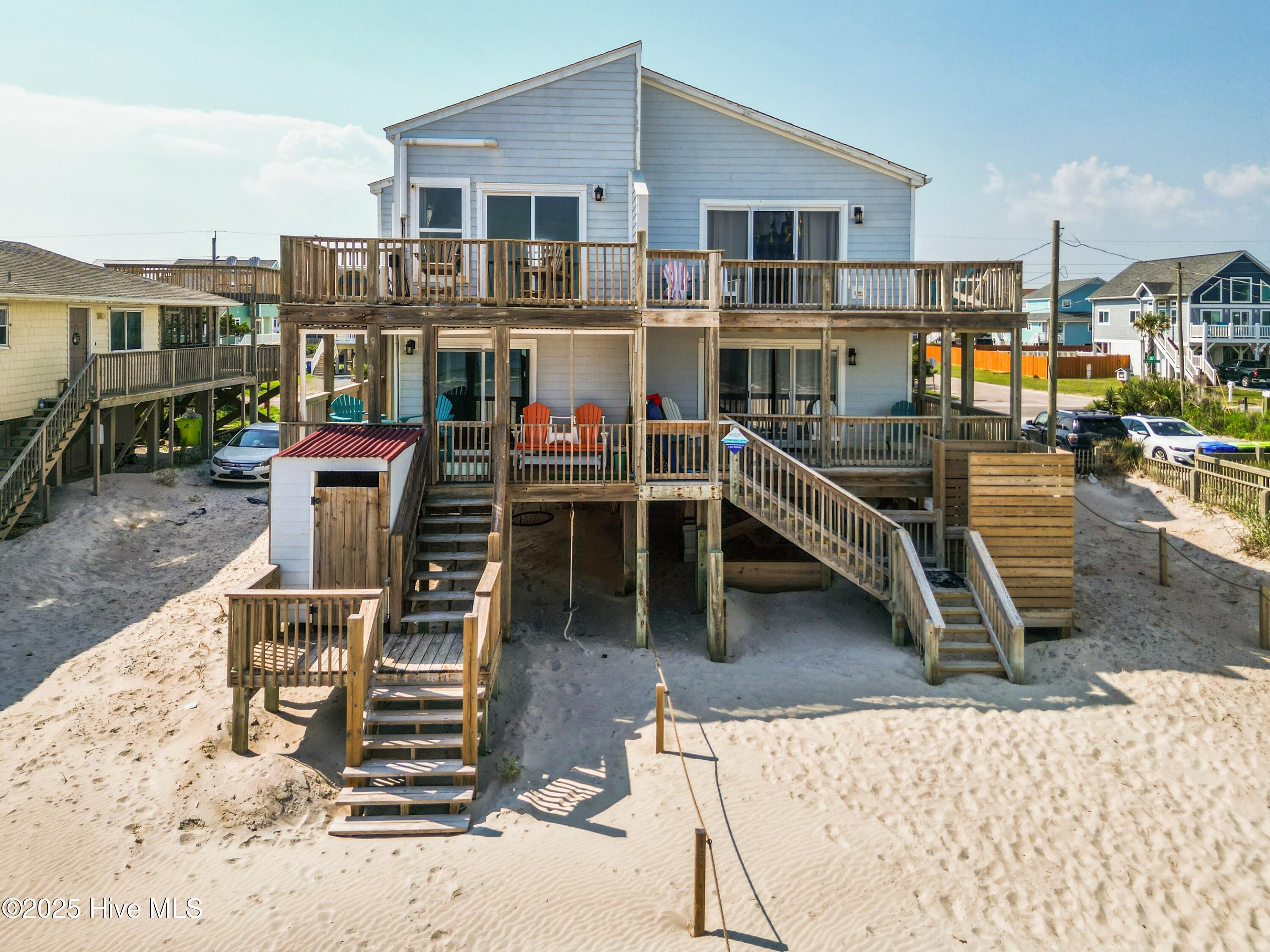 100514835 | Photo 56