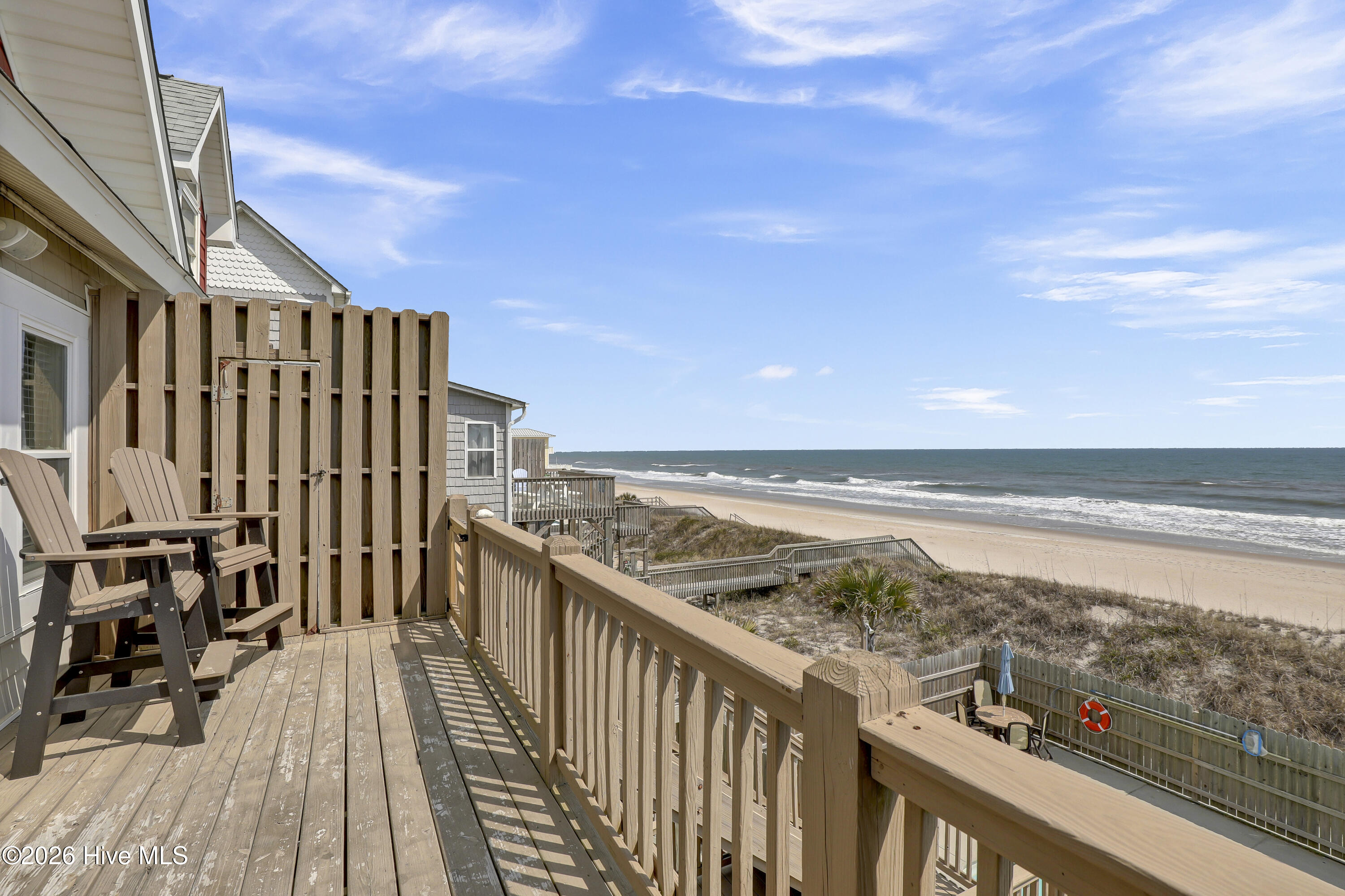 100562606 | Photo 22