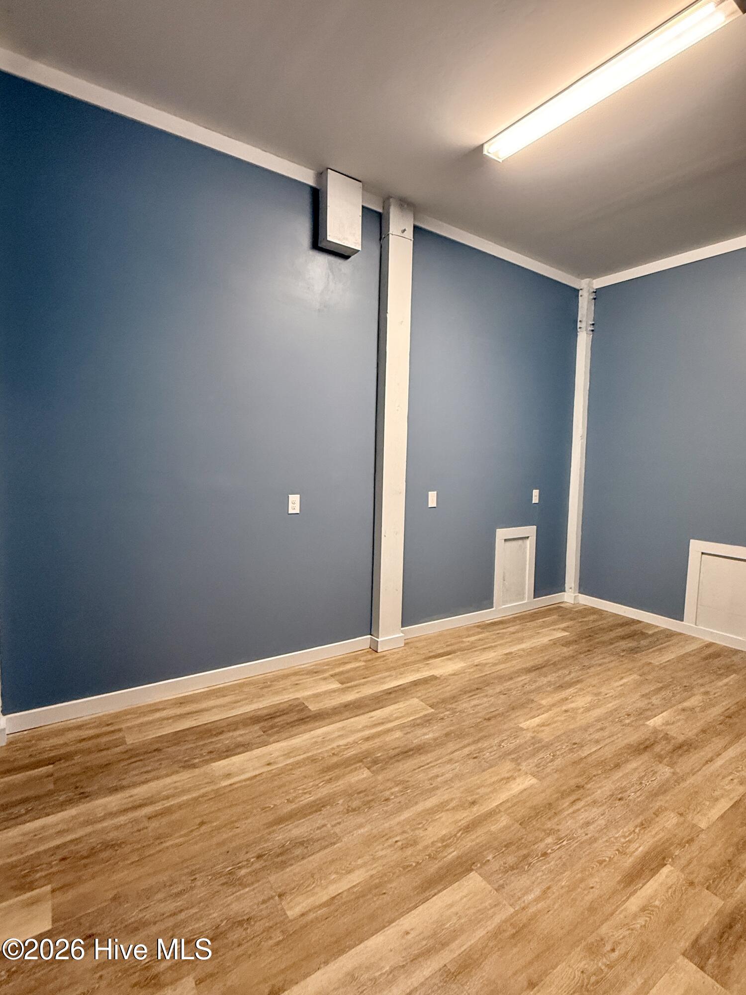 100564969 | Photo 26