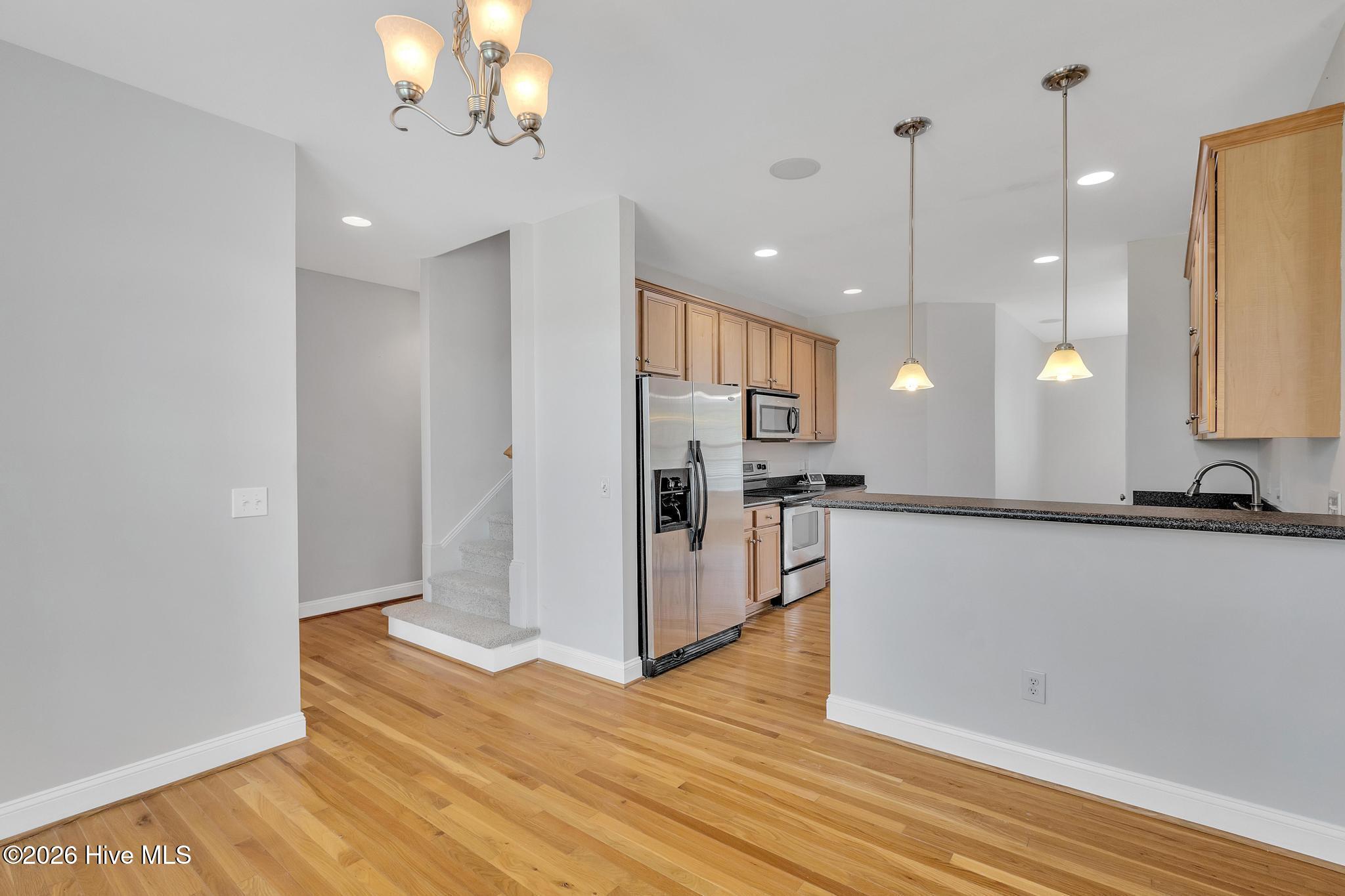 417 Meadowland Circle,Maple Hill