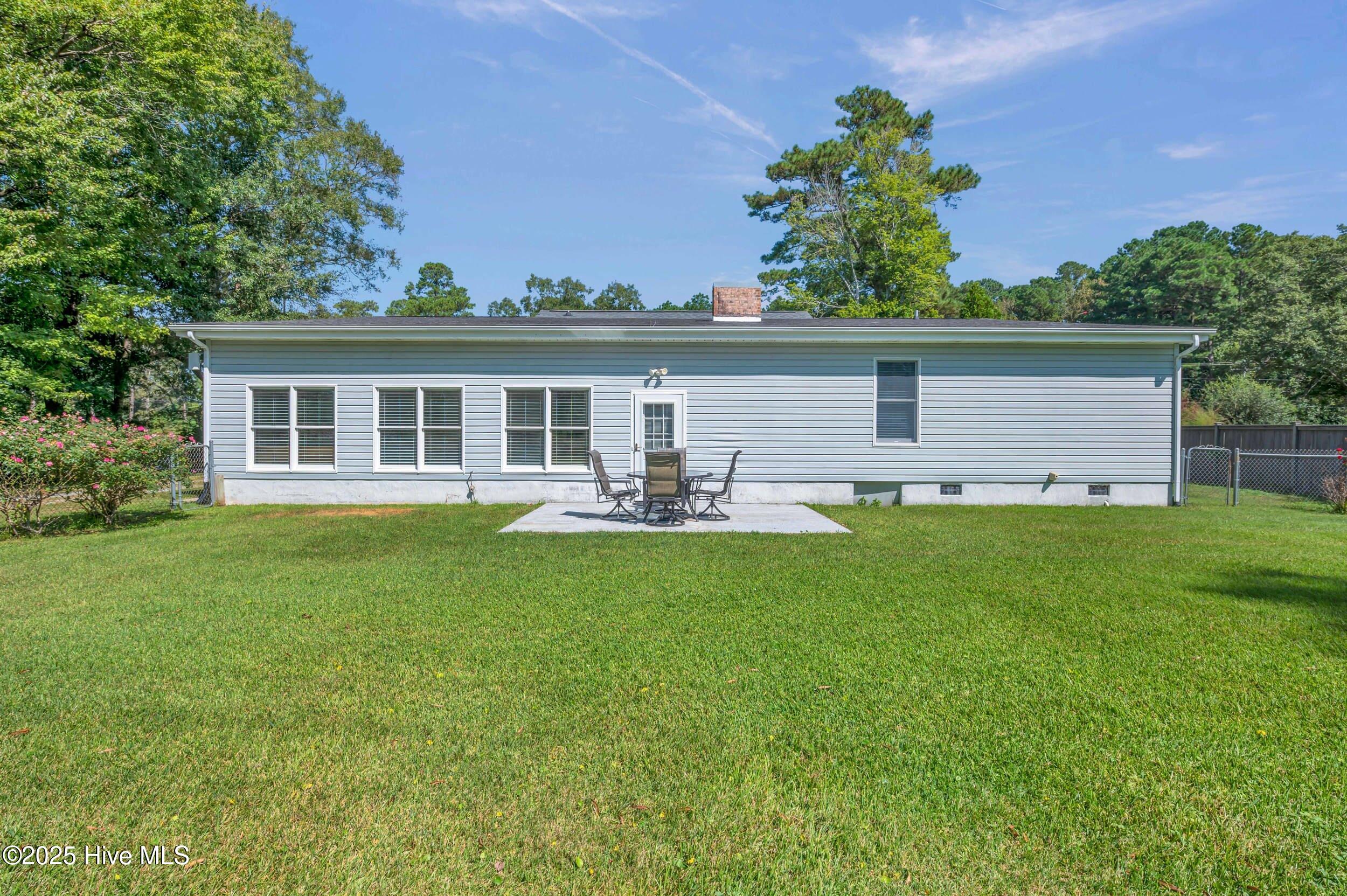 100532115 | Photo 34