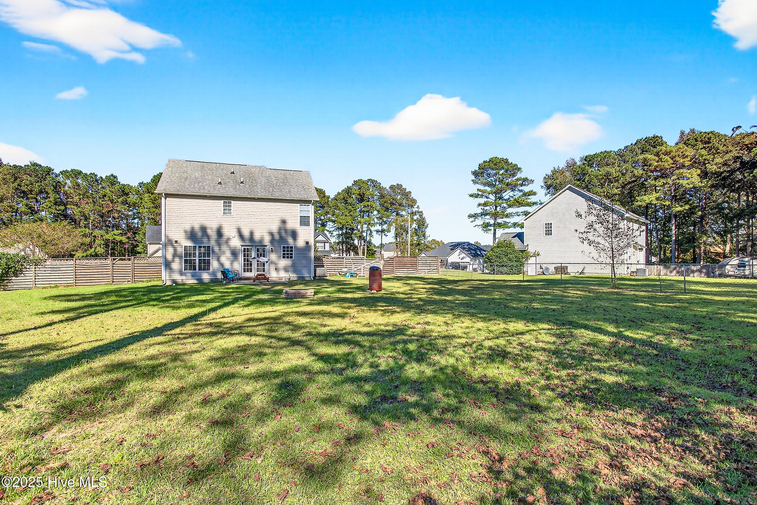 100539174 | Photo 29