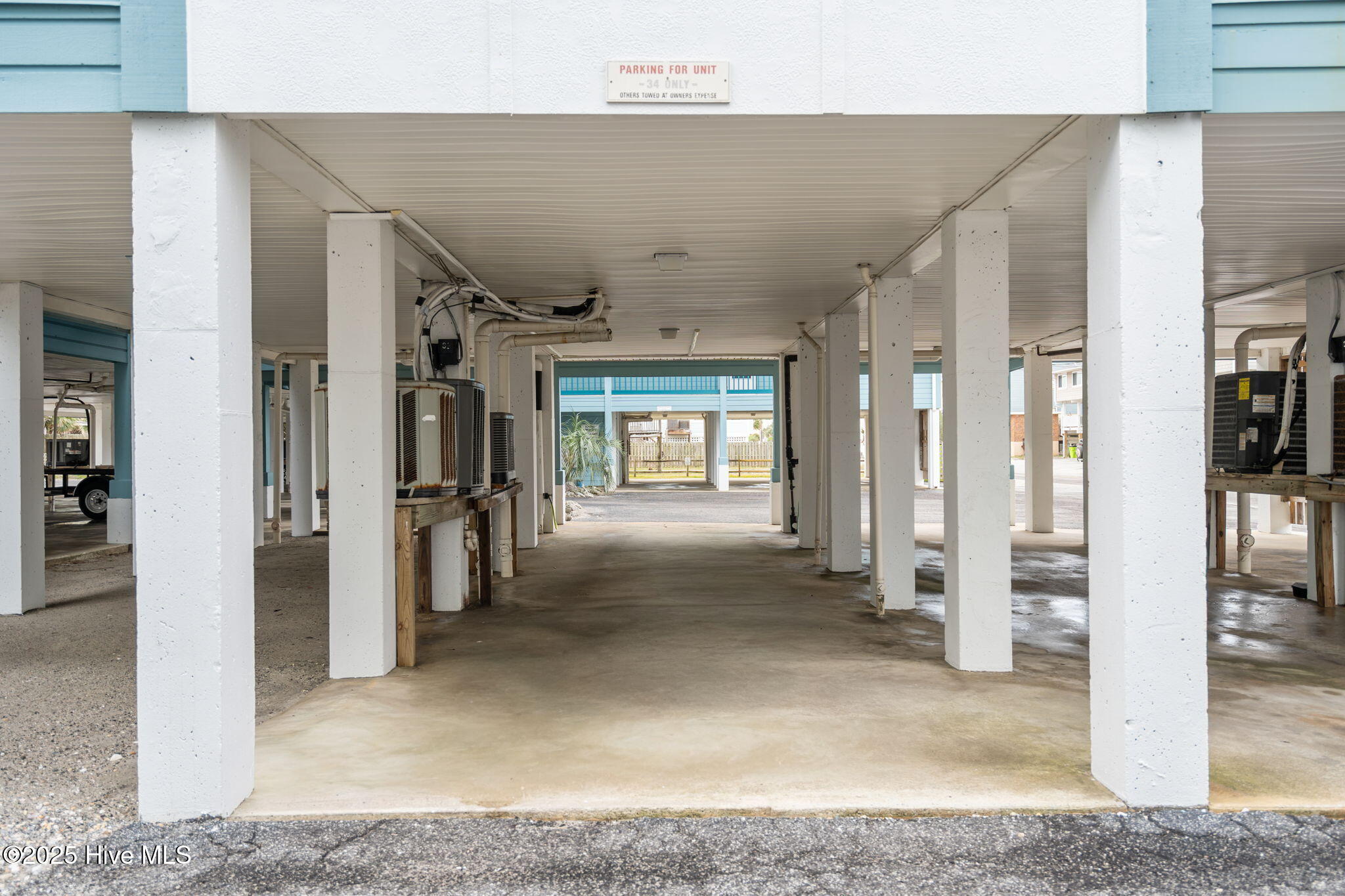 100546159 | Photo 30