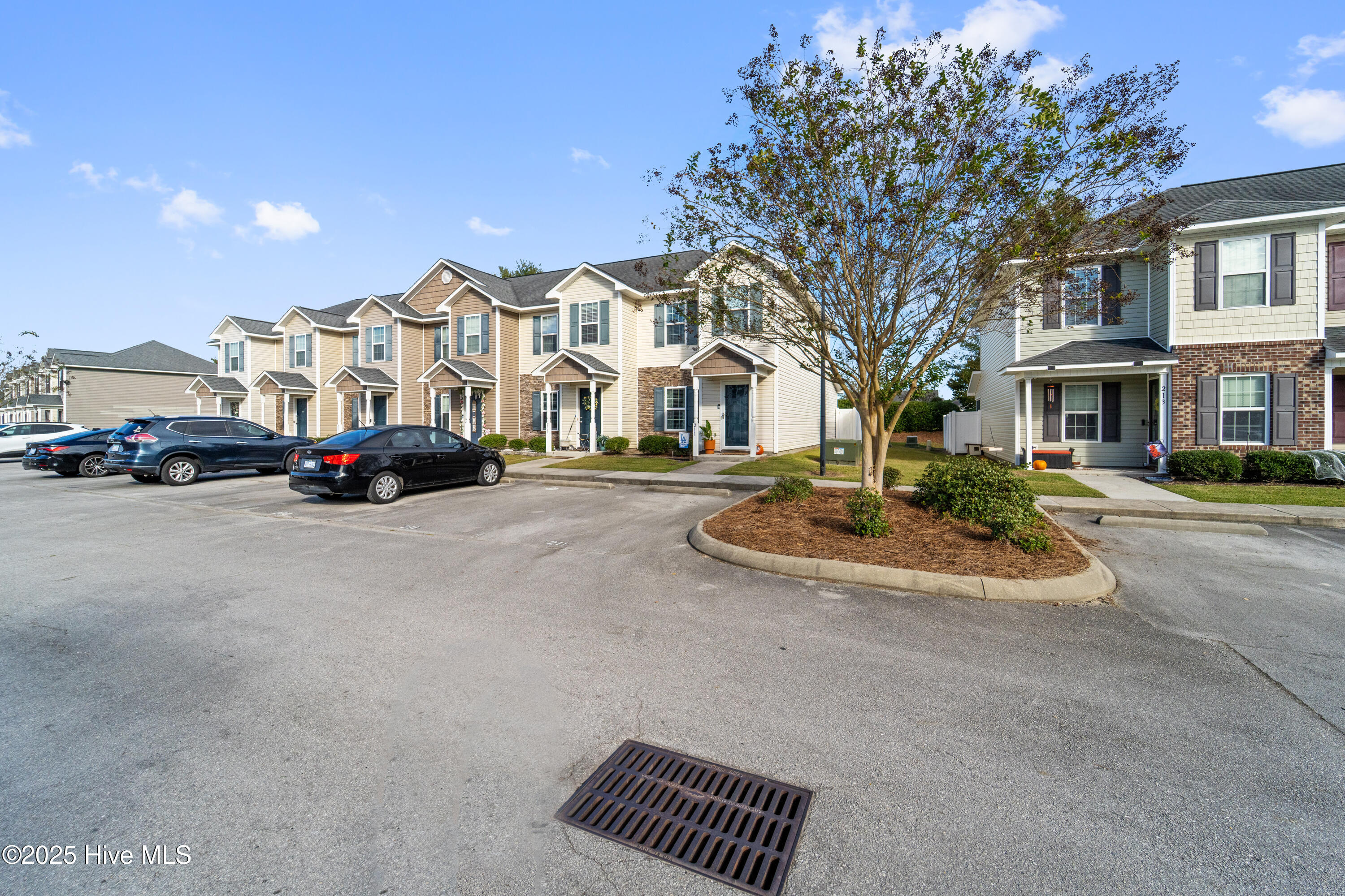 100539318 | Photo 36