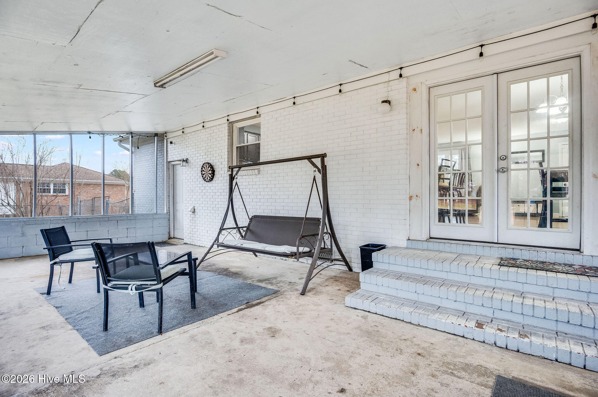 100555937 | Photo 27