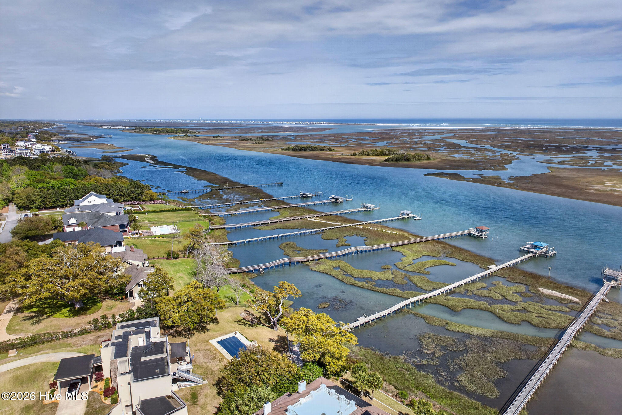 100566414 | Photo 77