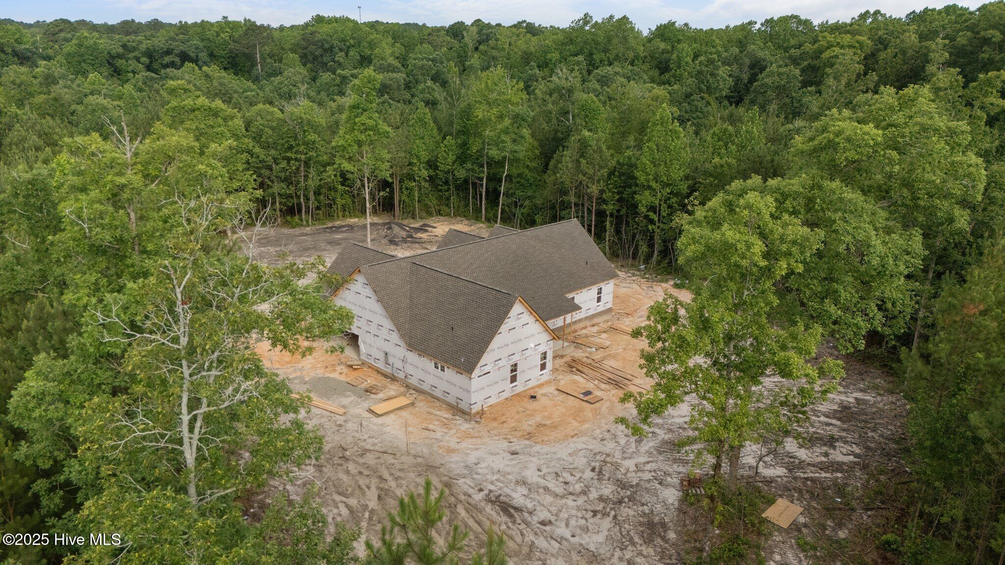 150 Hickory Pointer Way