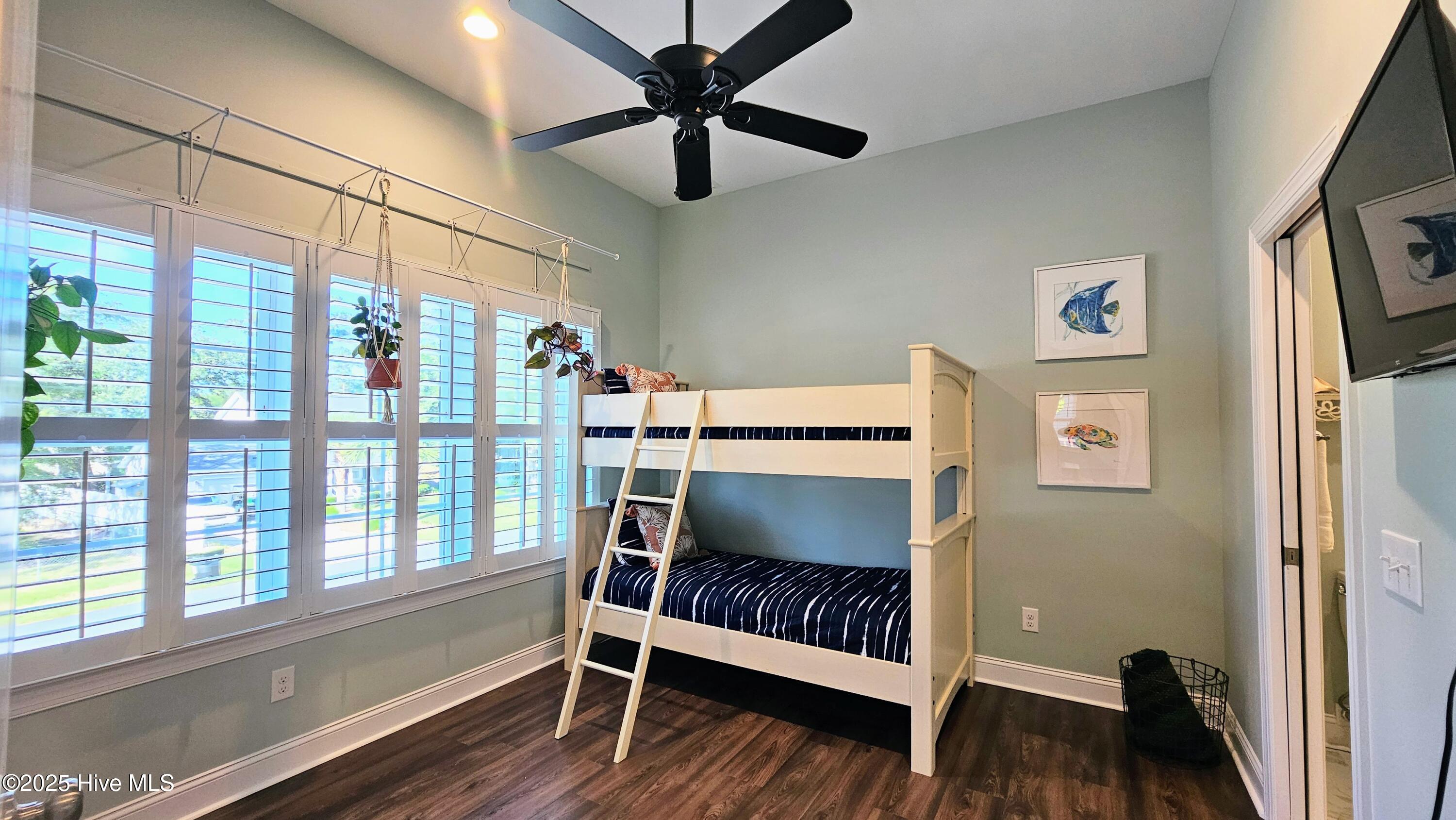 1955 Camelot Drive SW, Ocean Isle Beach, NC 28469 – photo 13: 009