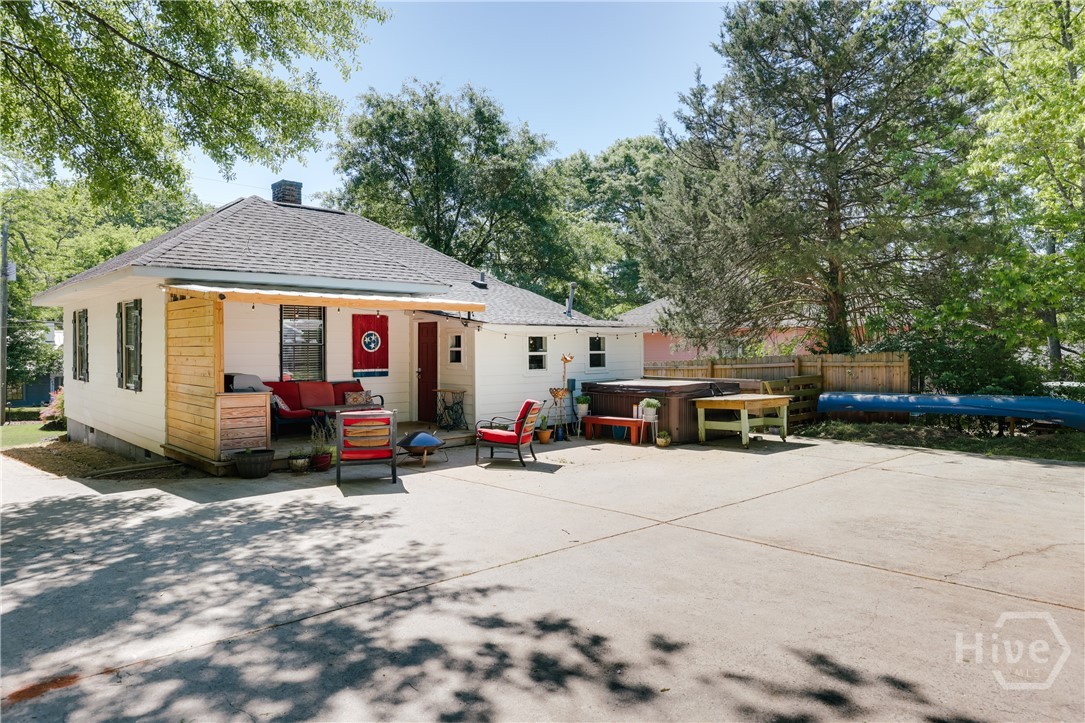 185 First Street