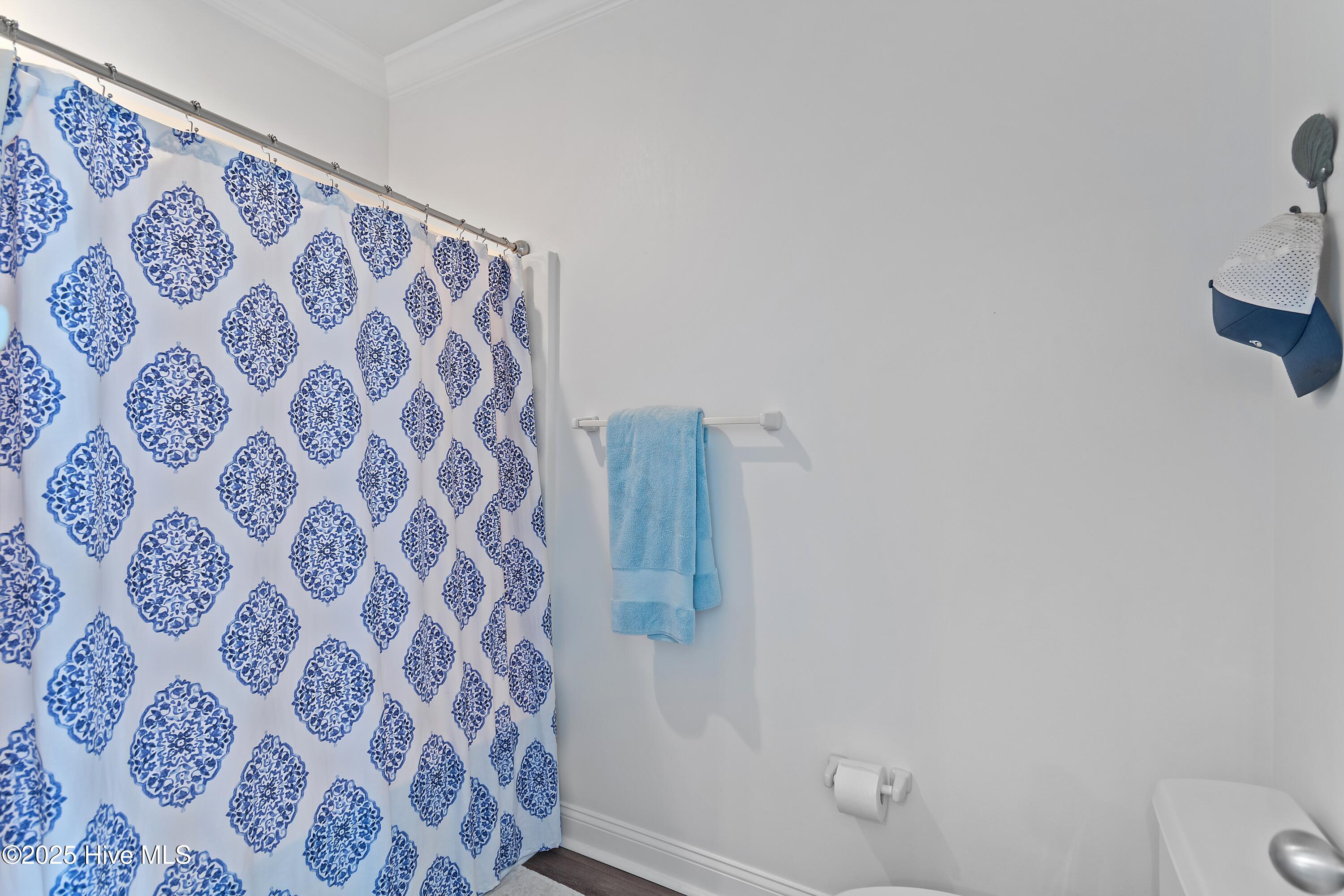 100536702 | Photo 80