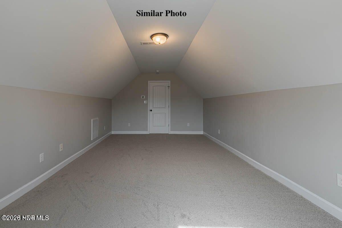 100559234 | Photo 35