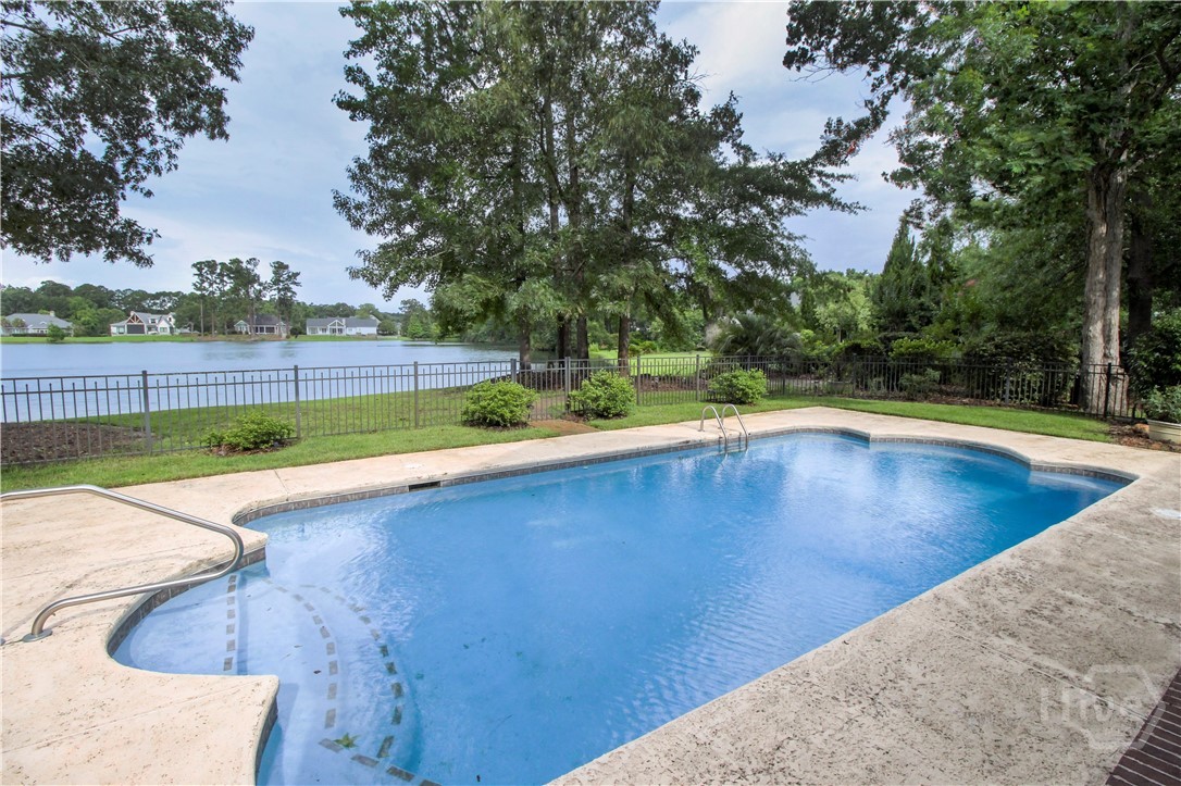 8.5' deep gunite (concrete) saltwater pool