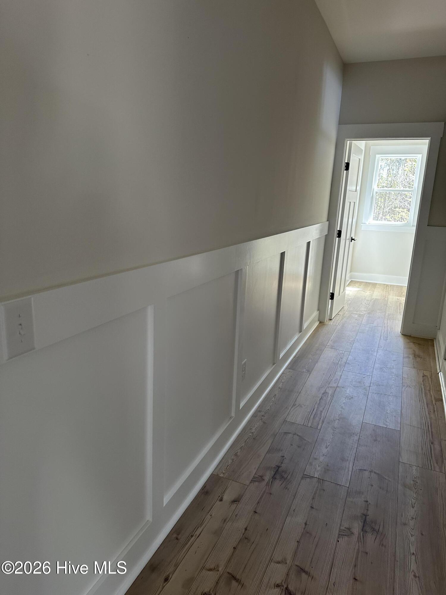 100561346 | Photo 18