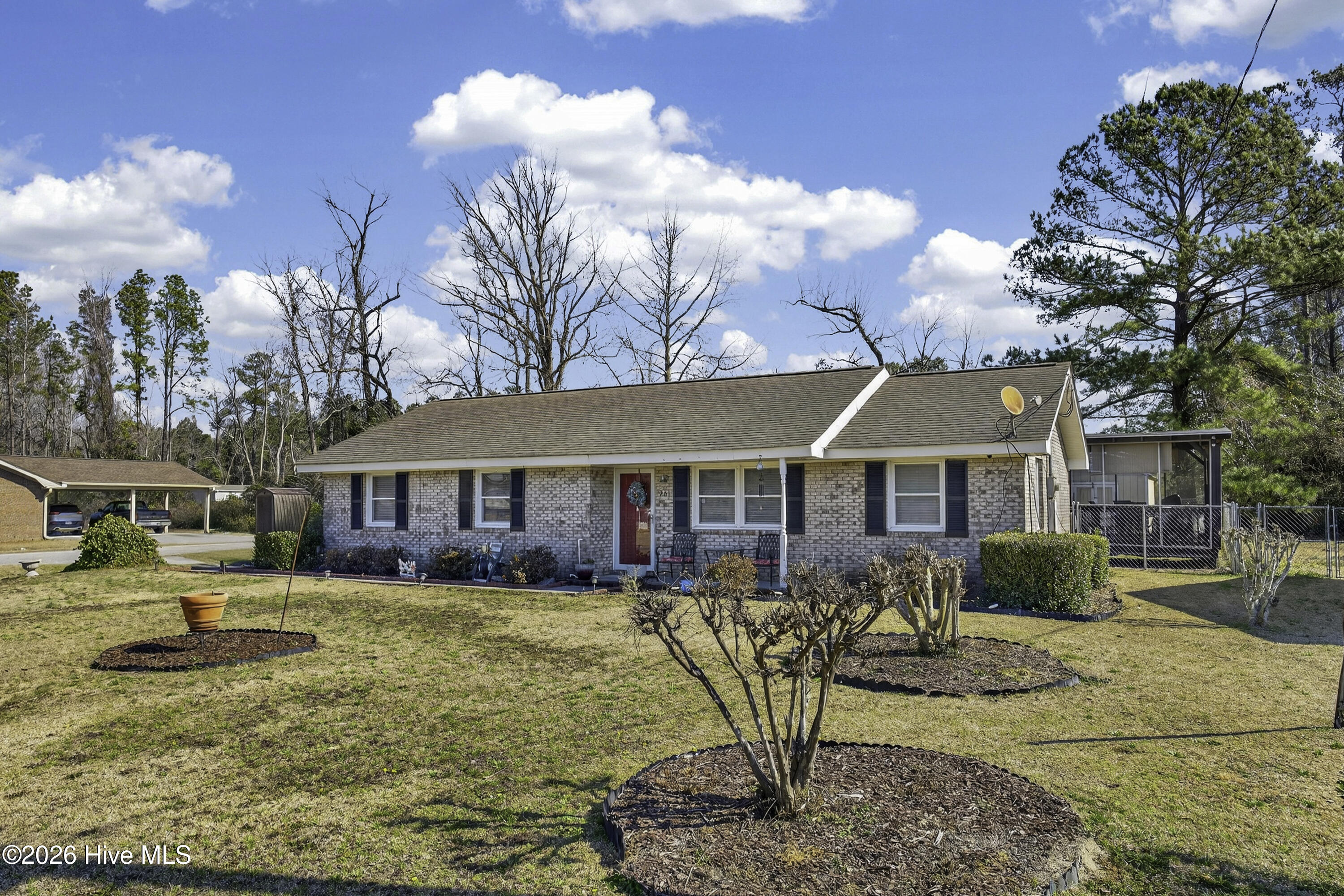 100554150 | Photo 32