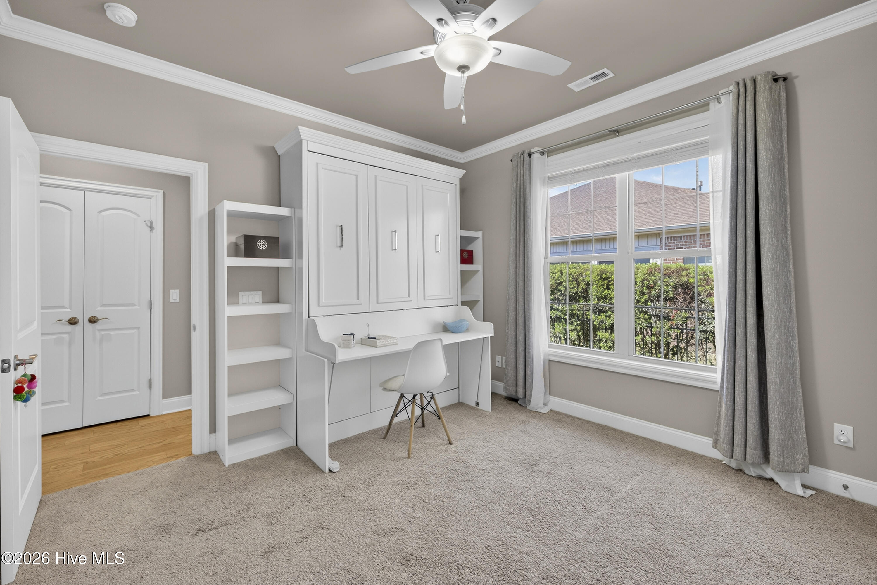 100562254 | Photo 31