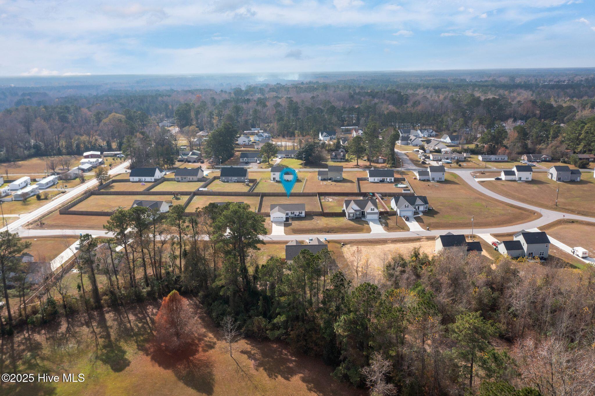 100543610 | Photo 42