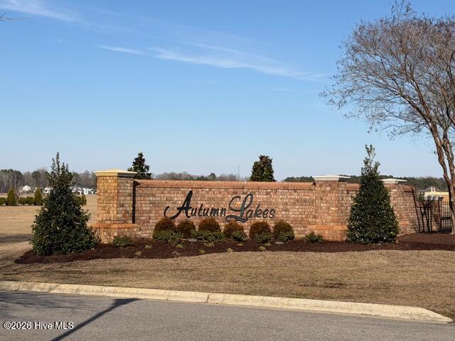 Homes for sale in Grimesland, NC | 1378 Autumn Lakes Dr, Grimesland, NC 27837 | MLS# 100552036