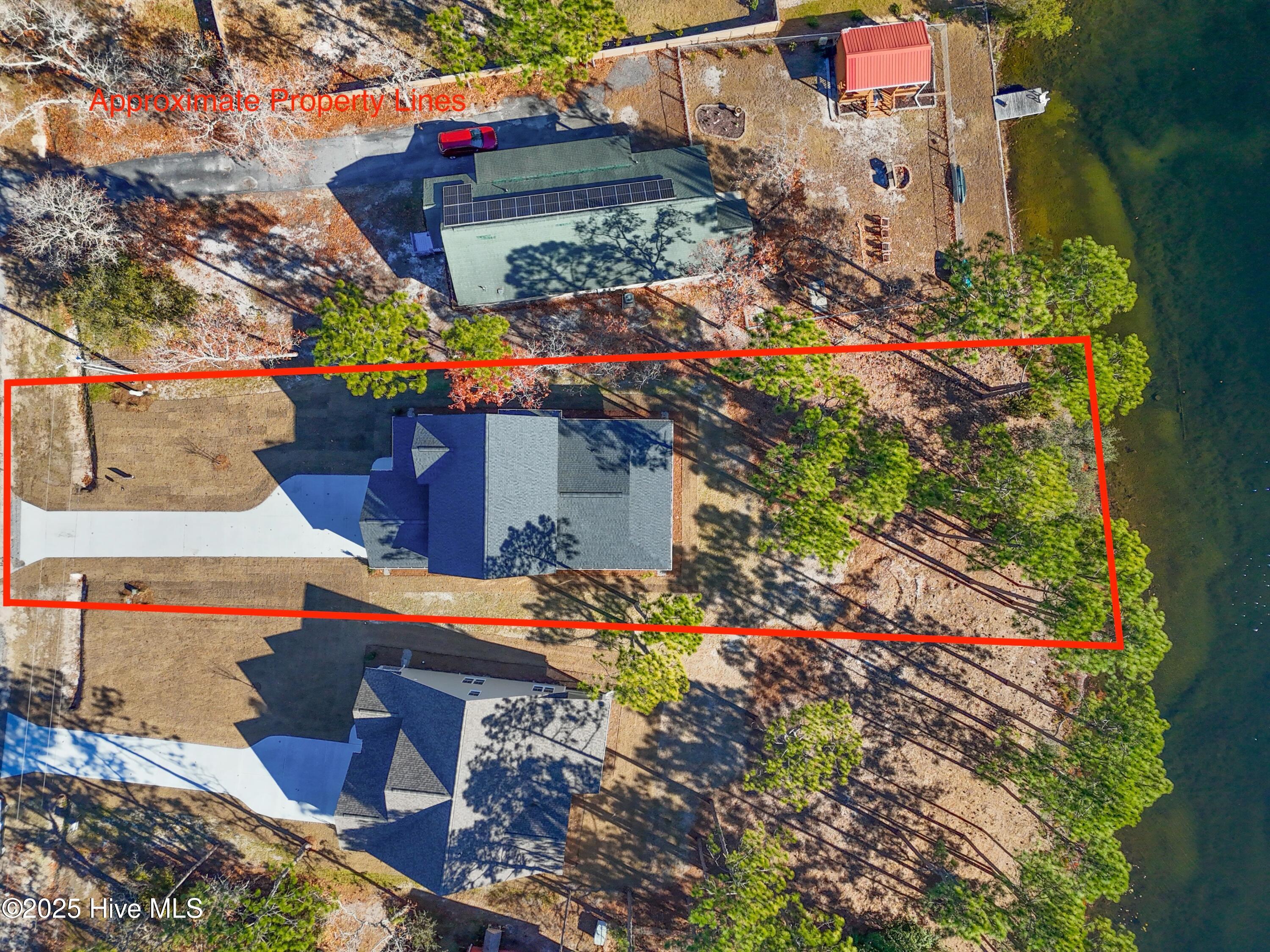 100520444 | Photo 64