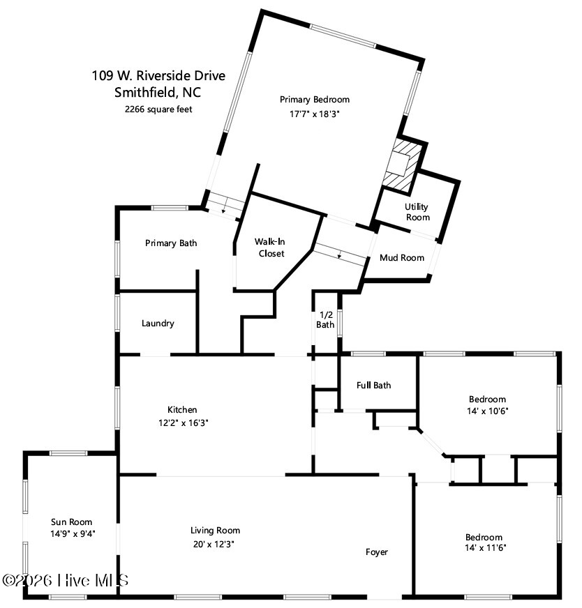 Homes For Sale - 109 W Riverside Drive<br/> Johnston County, Smithfield, NC 27577