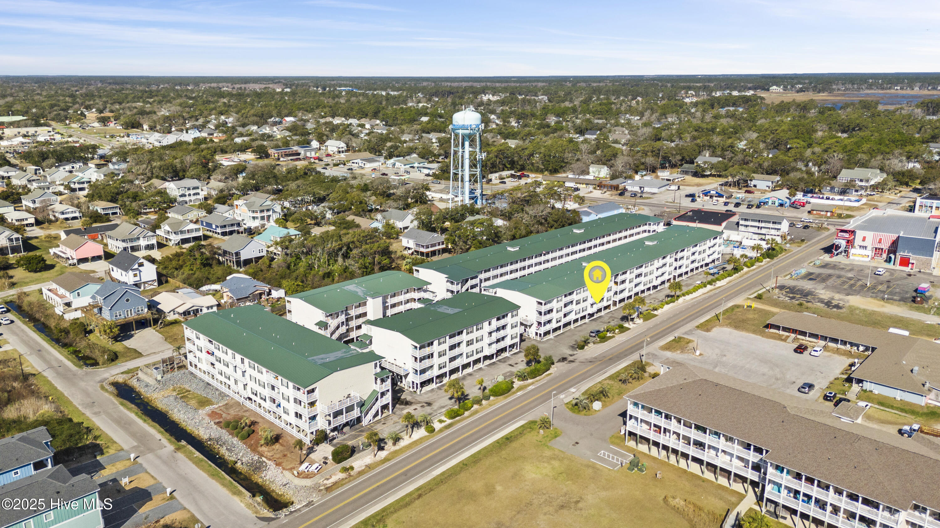 100531456 | Photo 32