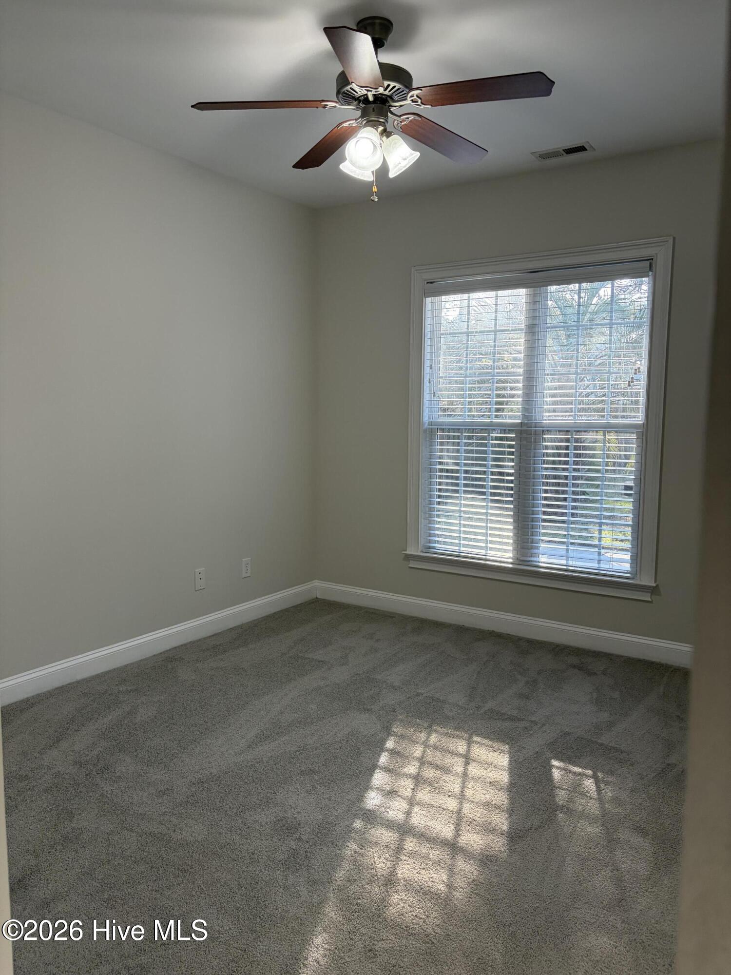 100541954 | Photo 14